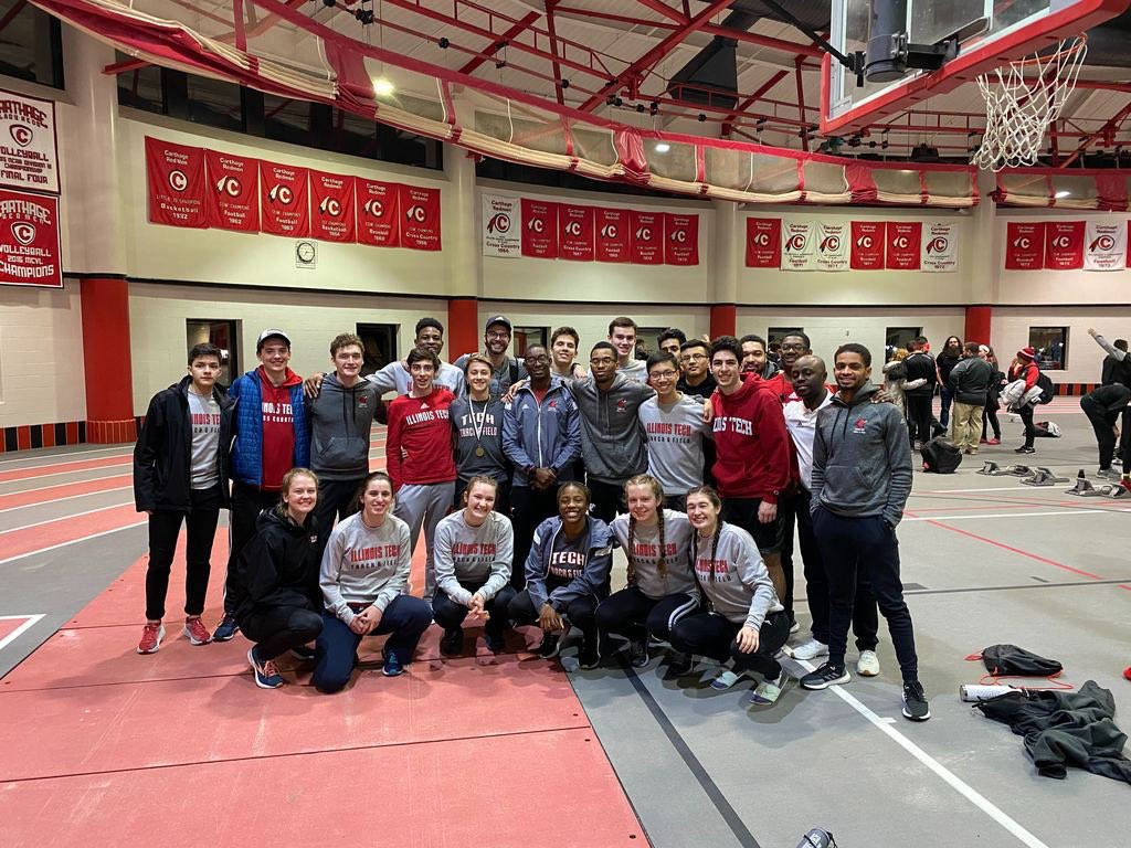 Illinois Institute Of Technology, gymnasium, red wrestling mat, SD Desktop Wallpaper