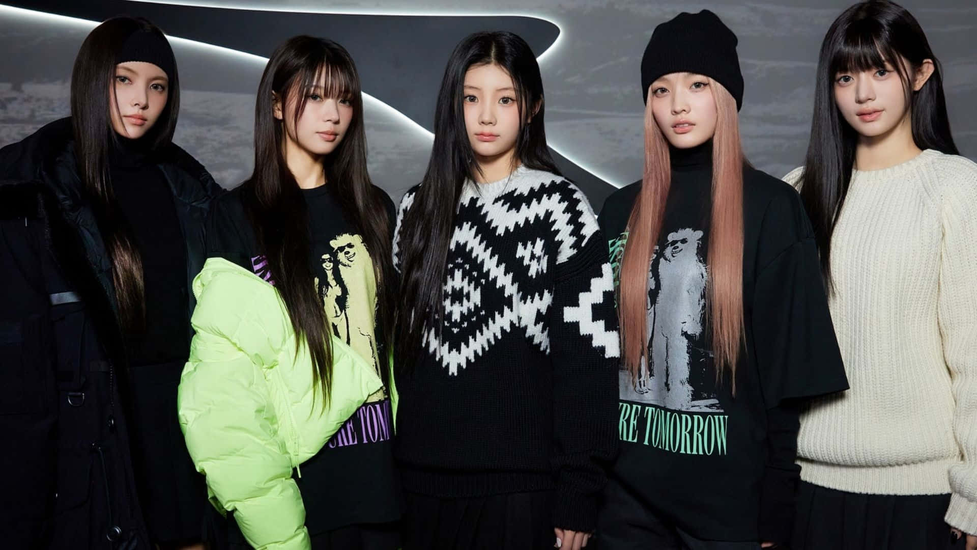 Illit, fashion group models, trendy streetwear, Full HD Desktop Wallpaper
