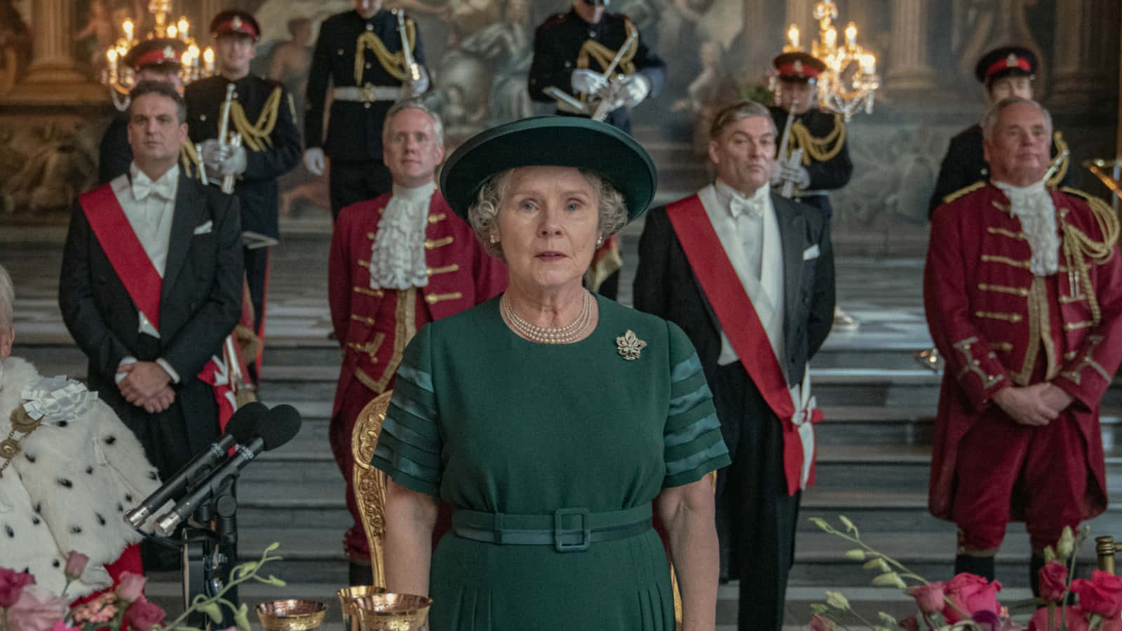 Imelda Staunton, green dress, hat, HD Desktop Wallpaper