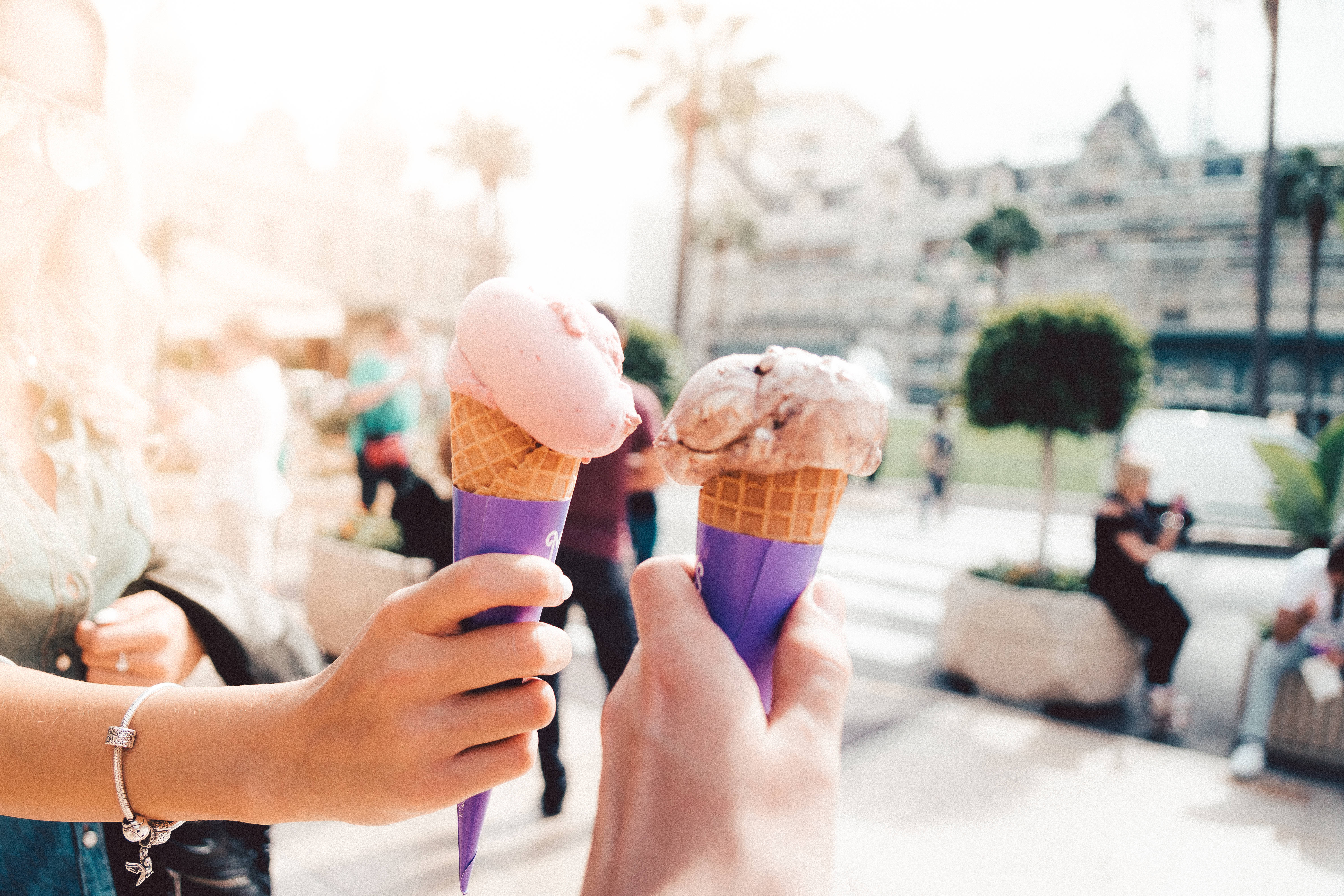 Romantic Sunset Stroll, pink ice cream cones, chocolate ice cream cones, 5K Desktop Wallpaper