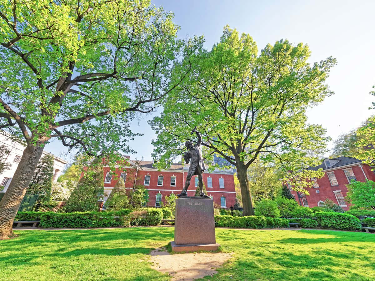 Independence Park, statue, springtime, SD Desktop Wallpaper
