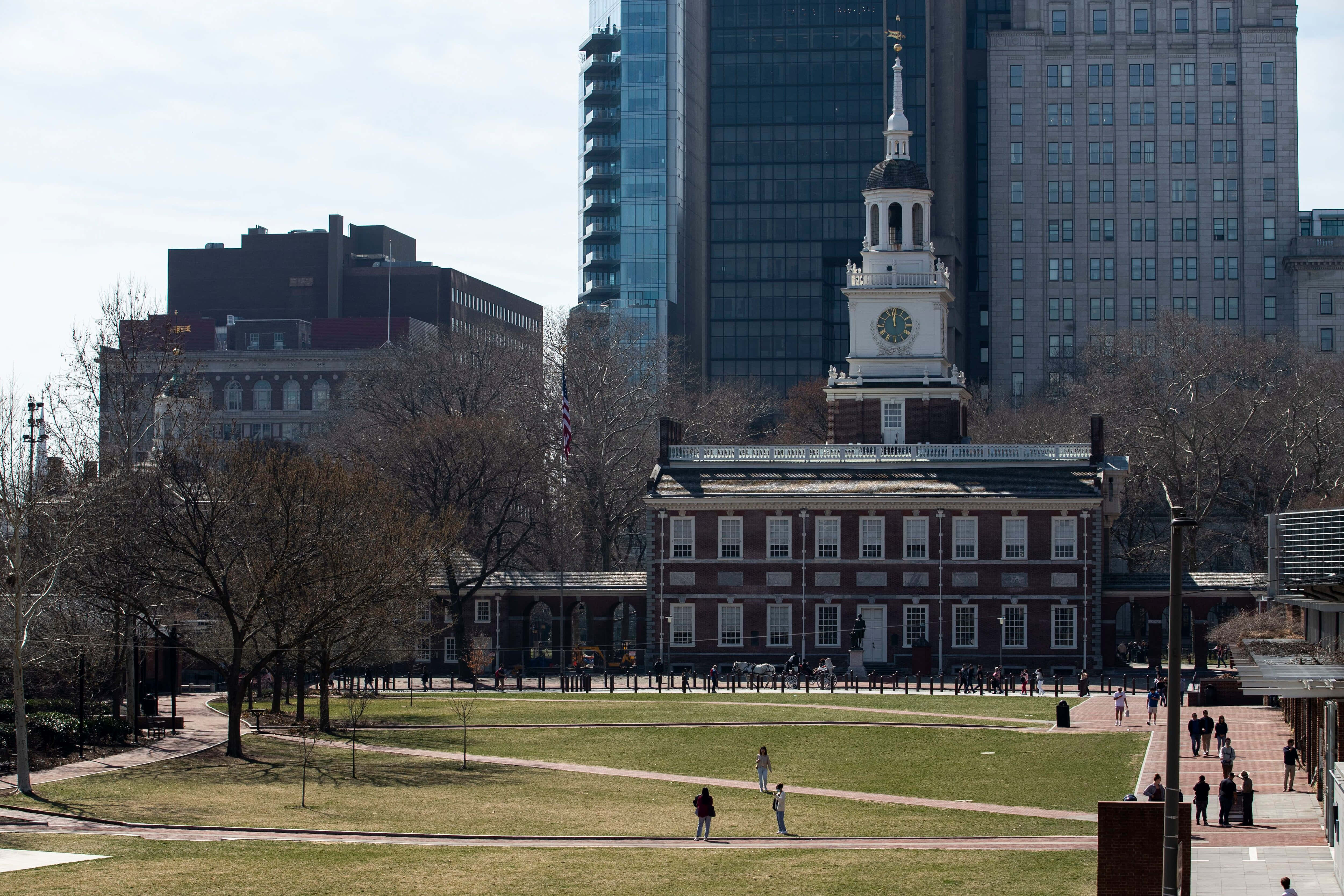 Independence Park, red brick building, white clock tower, 4K Desktop Wallpaper