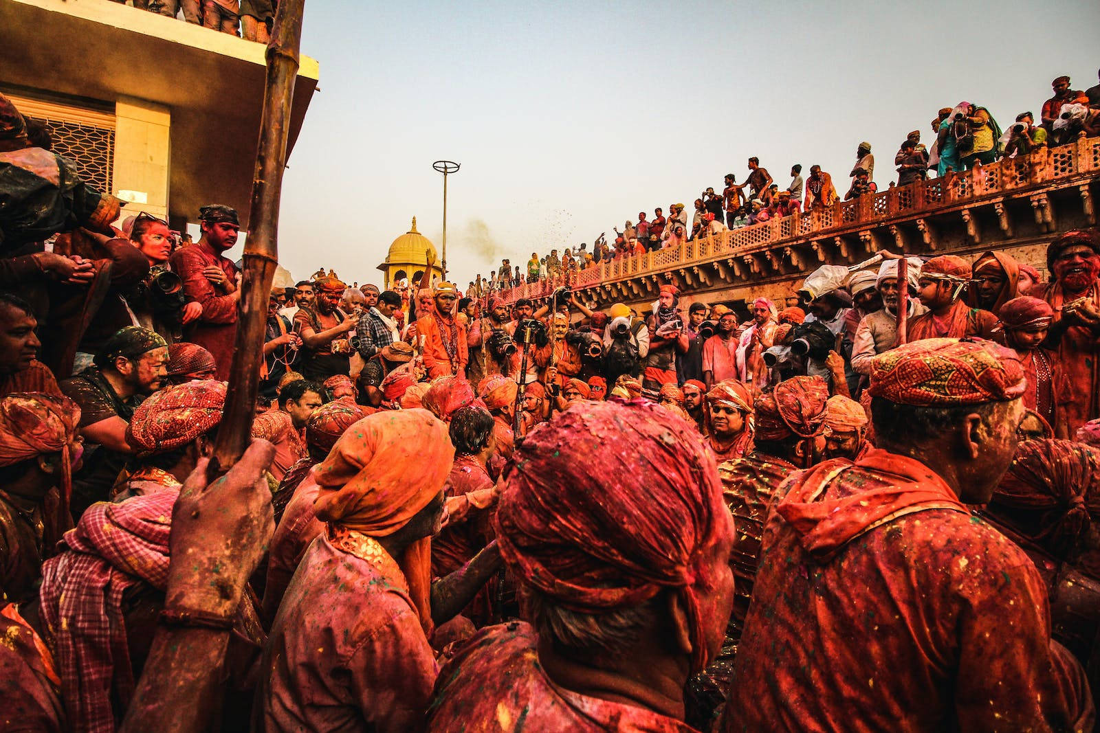 India Holi, red powder, riverbank, HD Desktop Wallpaper