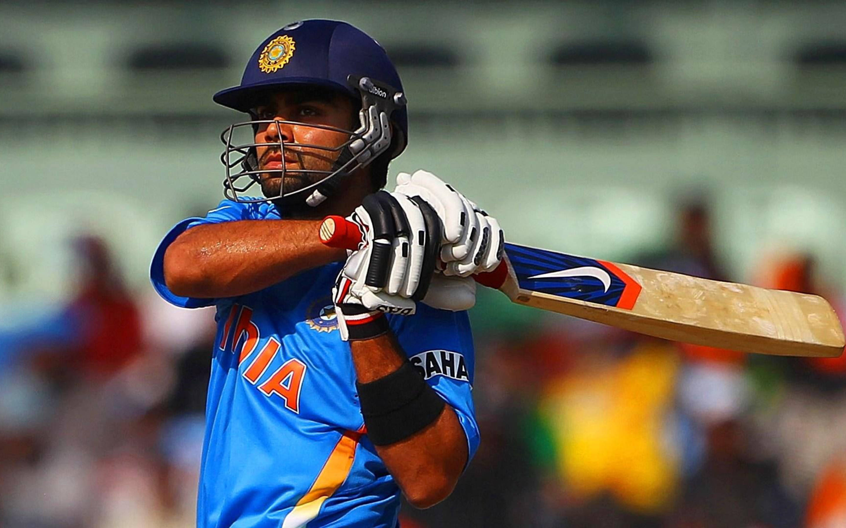 Indian Cricket Team, blue uniform, bat swinging, 2K Desktop Wallpaper