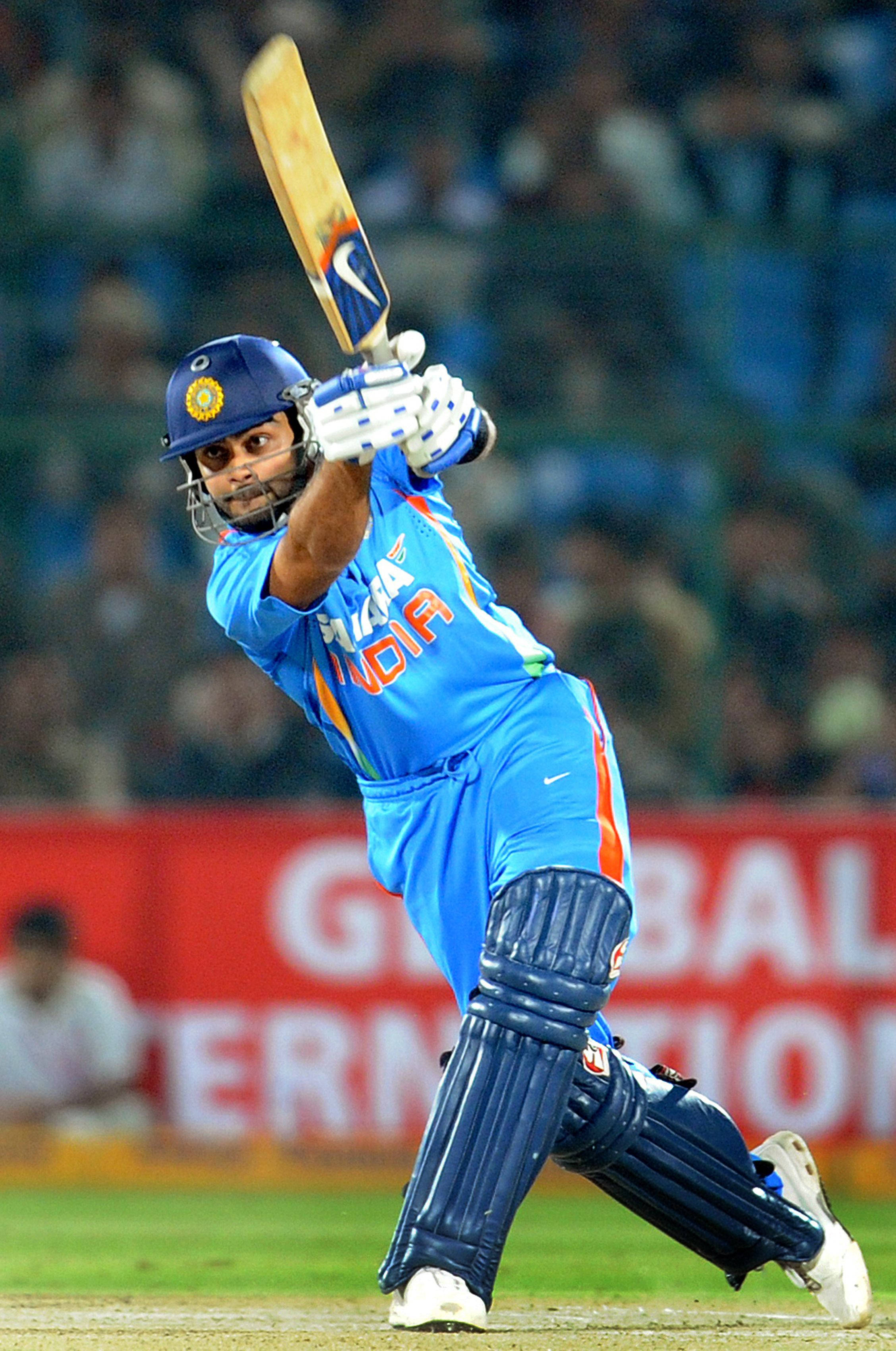 Indian Cricket Team, blue India uniform, batting, 2K Phone Wallpaper