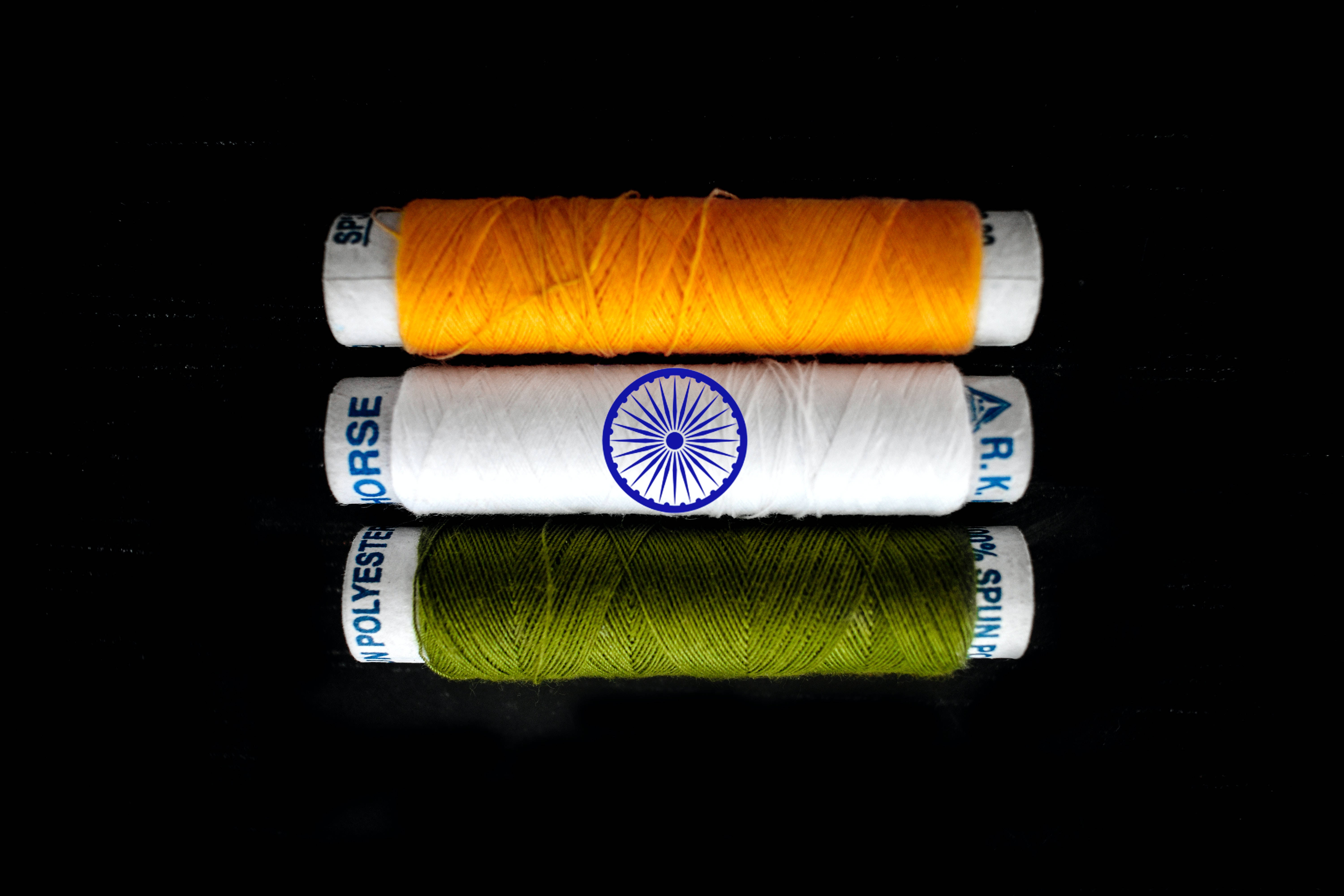 saffron, white, green, 5K Desktop Wallpaper