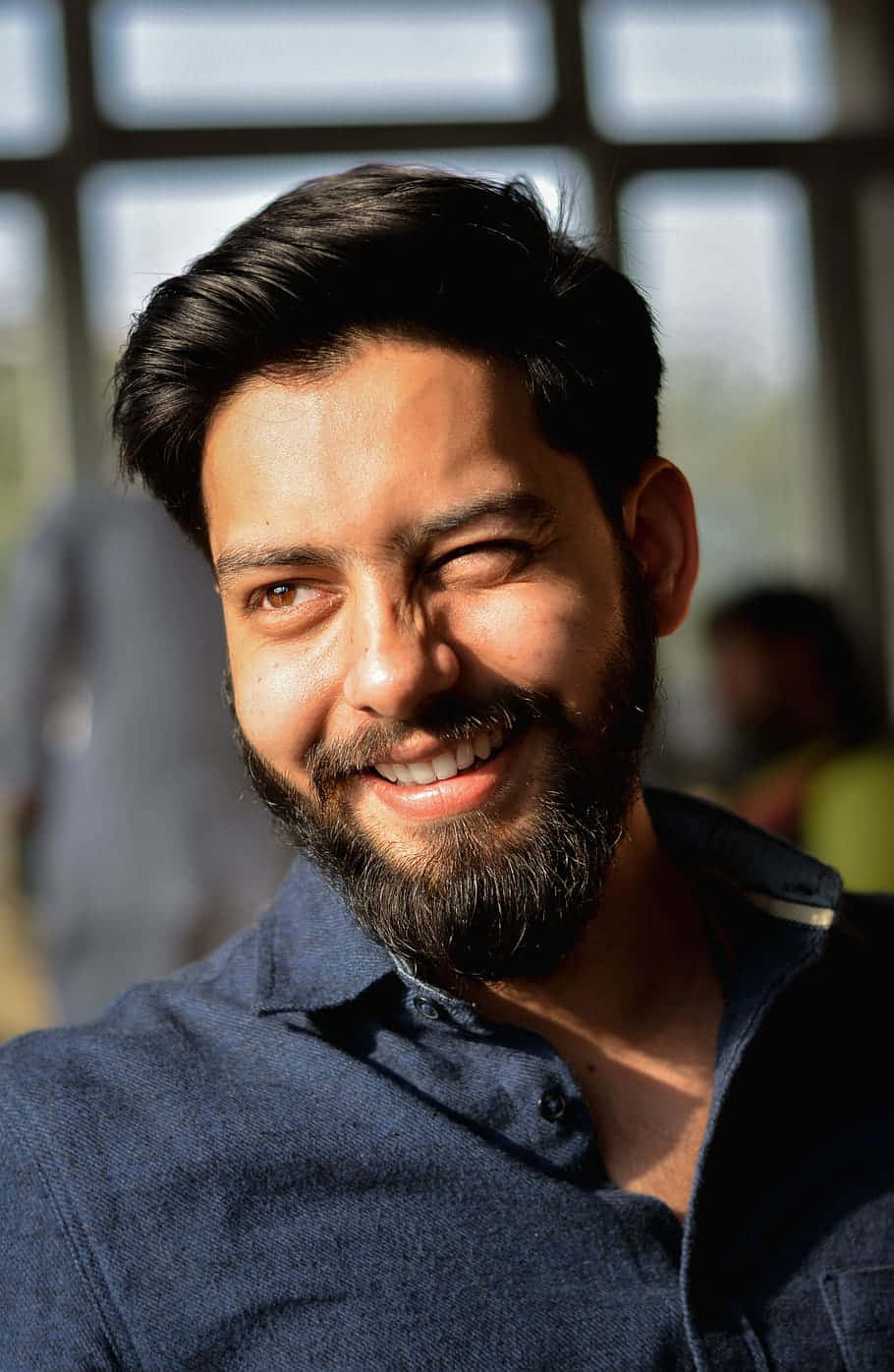 Indian Guy, sunlight, blue shirt, HD Phone Wallpaper