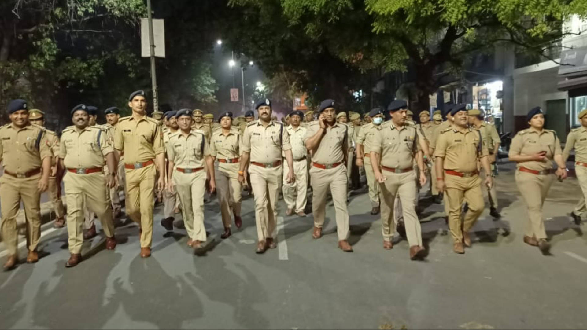 Indian Police, marching, tree-lined city street, Full HD Desktop Wallpaper