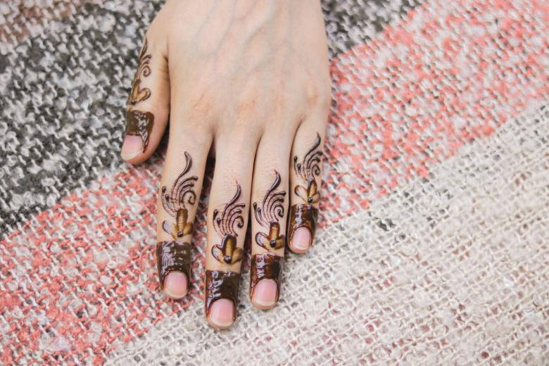 mehndi fingers, Indian Wedding, brown henna designs, SD Desktop Wallpaper