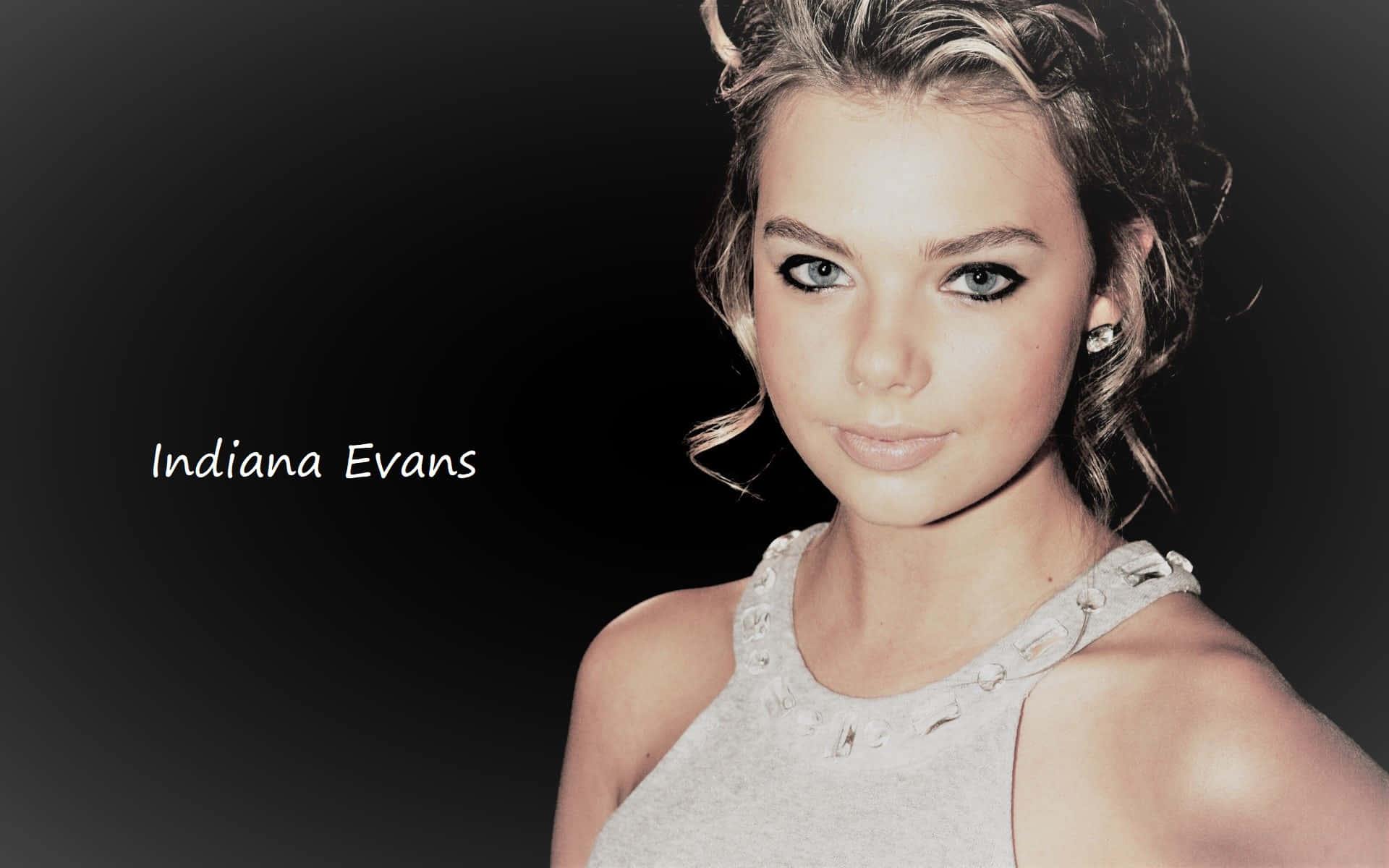 Indiana Evans, blonde hair, bold eyeliner, Full HD Desktop Wallpaper
