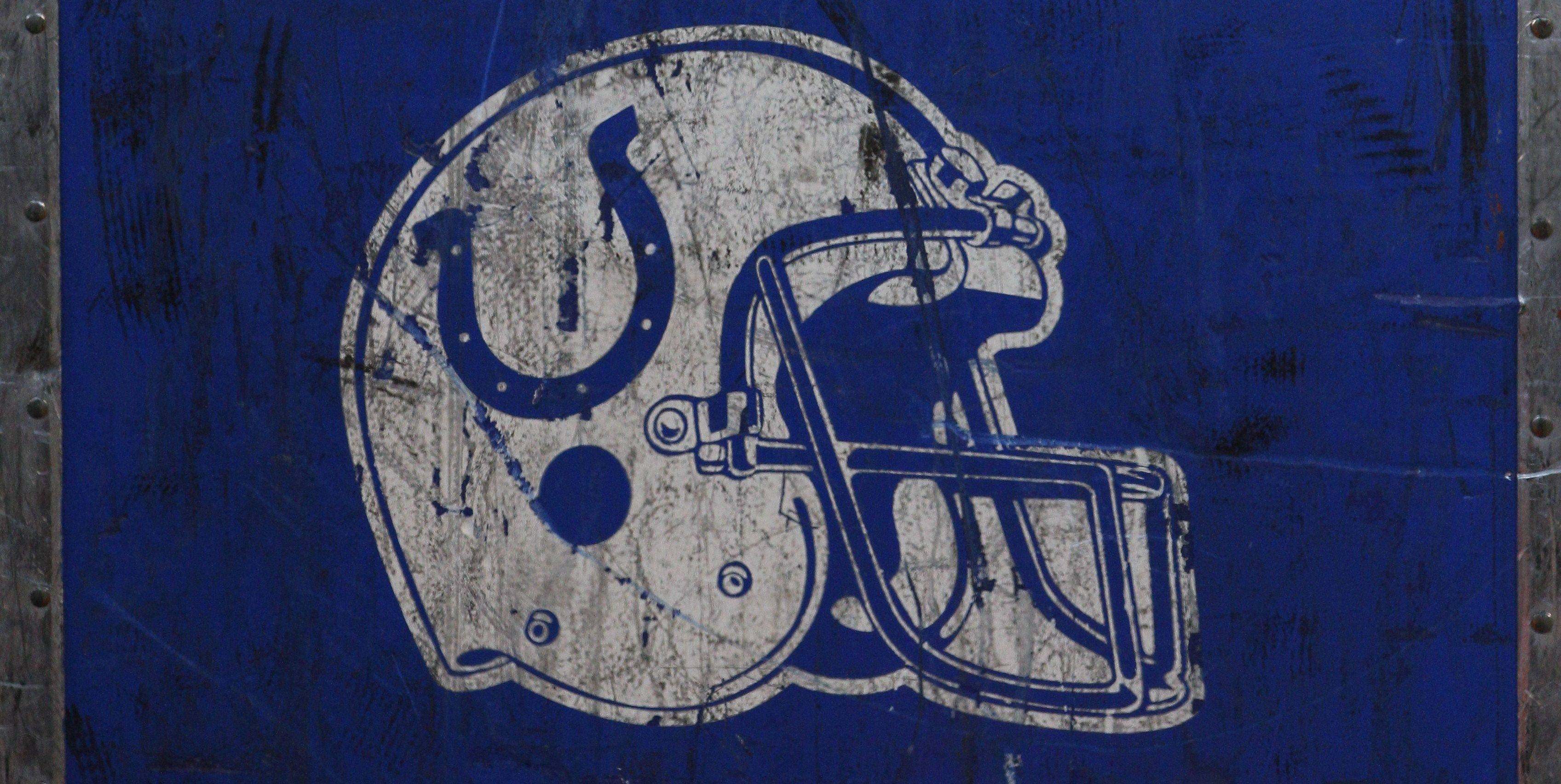 Indianapolis Colts, blue and white, football helmet logo, 2K Desktop Wallpaper