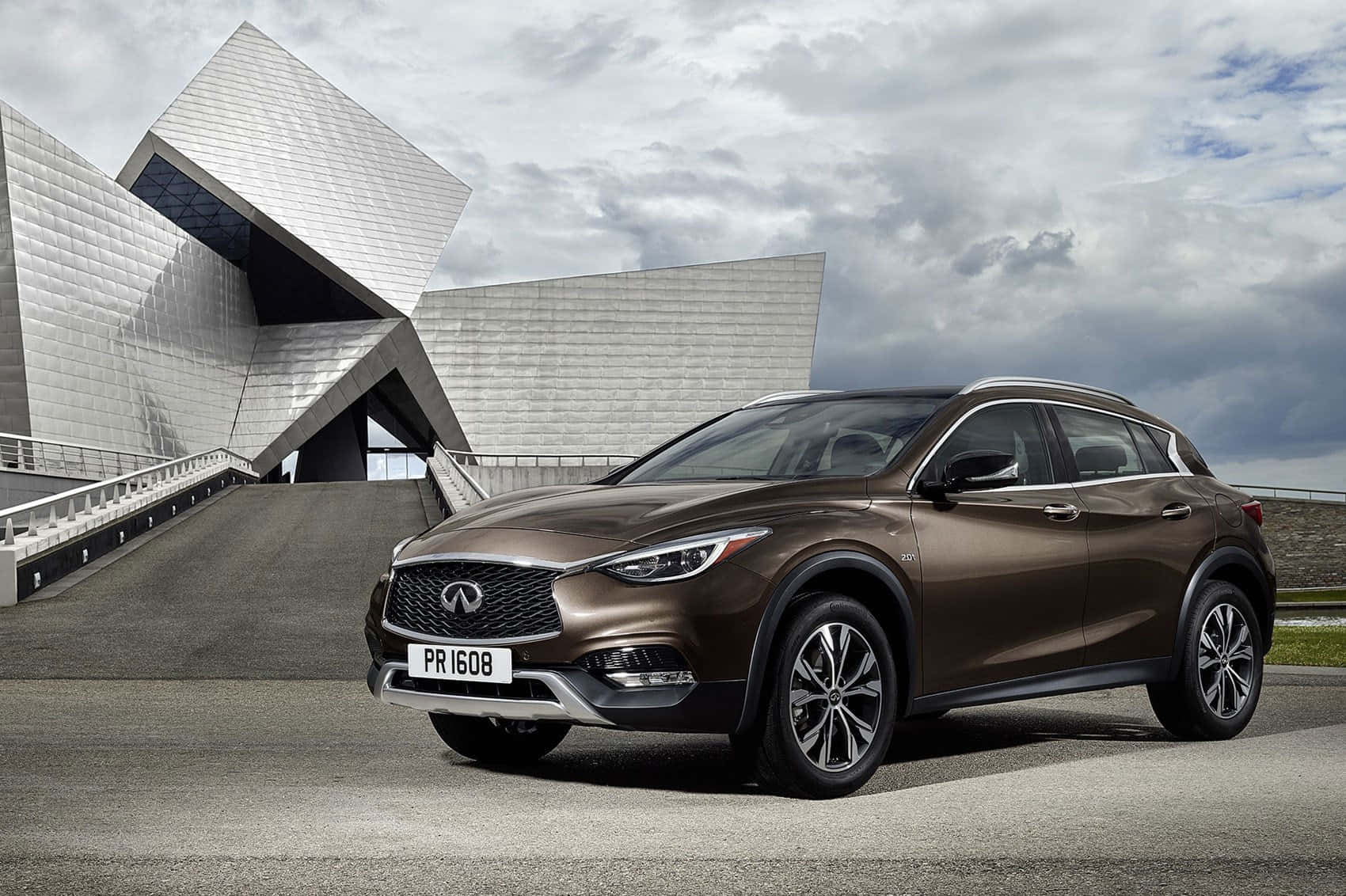 Infiniti QX30, bronze, angular silver modern building, HD Desktop Wallpaper