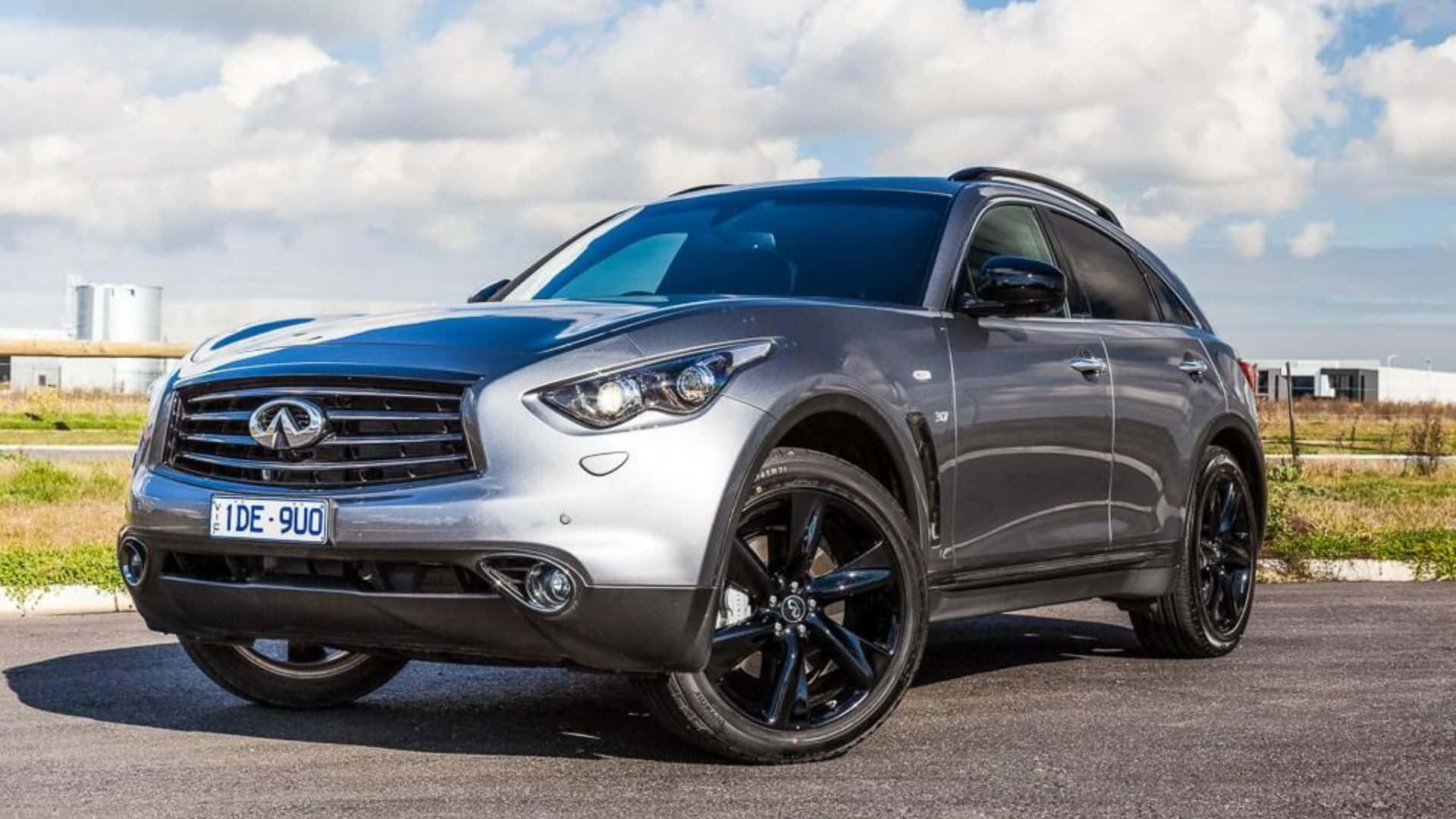 Infiniti QX70, sleek silver, black rims, Full HD Desktop Wallpaper