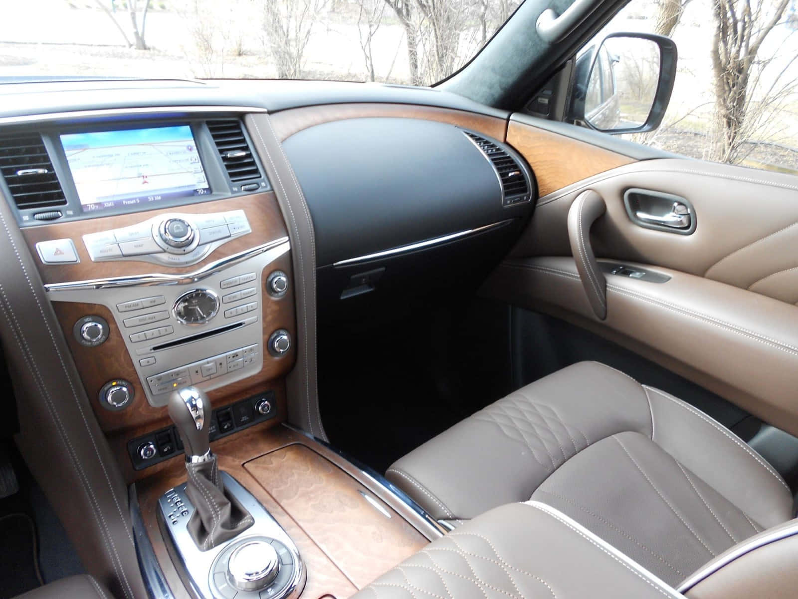 Infiniti QX80, tan leather seats, wood trim, HD Desktop Wallpaper