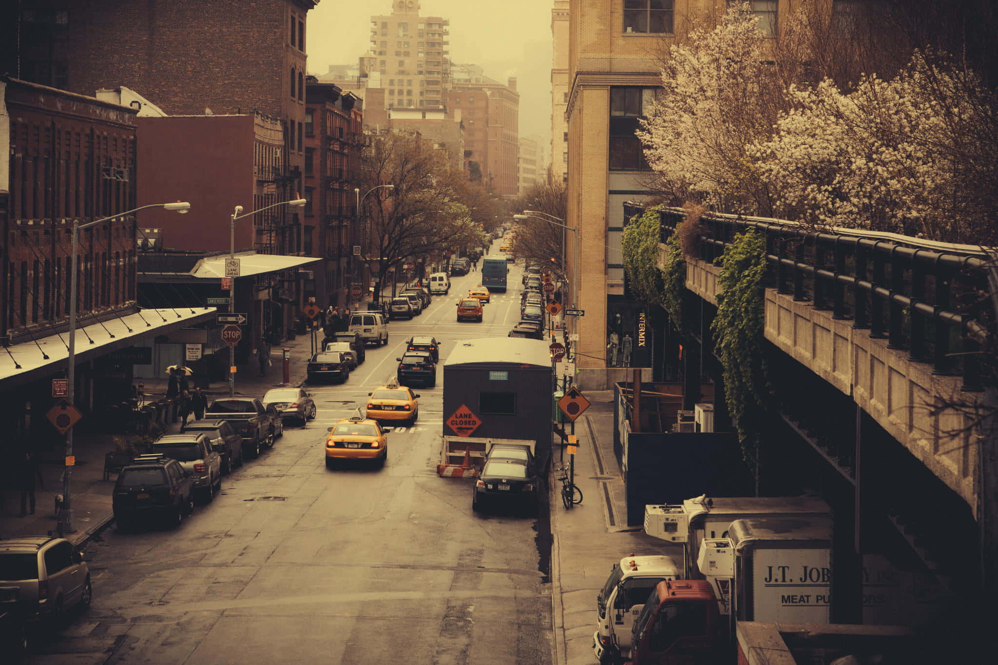 futuristic city infrastructure, hazy urban street, brick buildings, Full HD Desktop Wallpaper