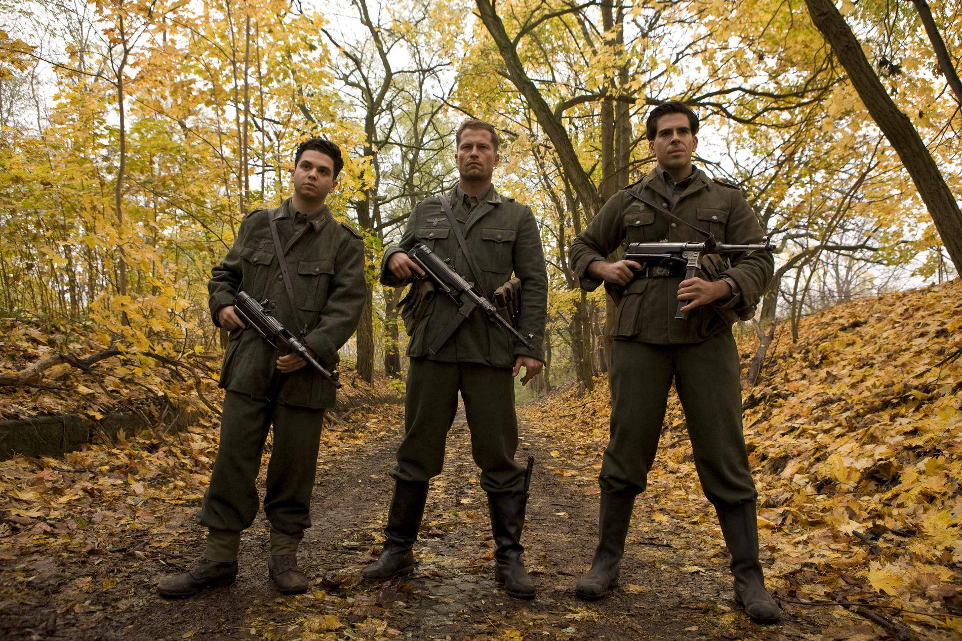 Inglourious Basterds, forest, olive uniforms, HD Desktop Wallpaper