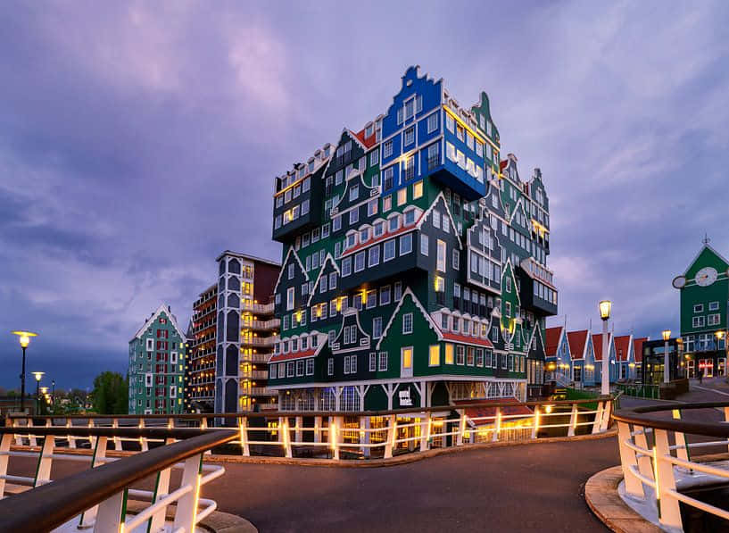 Inntel Hotel Zaandam, sundown, twilight sky, SD Desktop Wallpaper