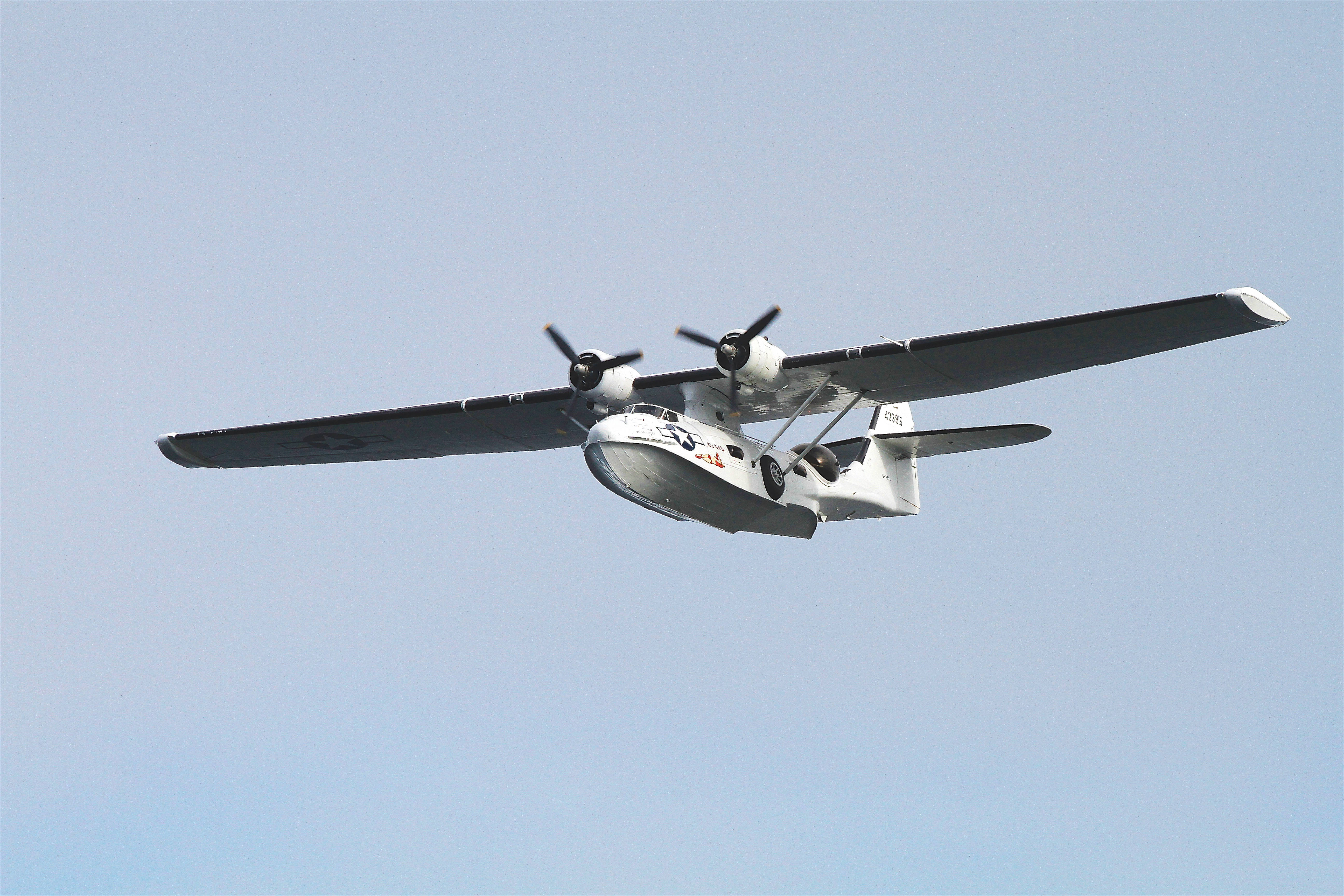 white seaplane, black wings, clear blue sky, 5K Desktop Wallpaper