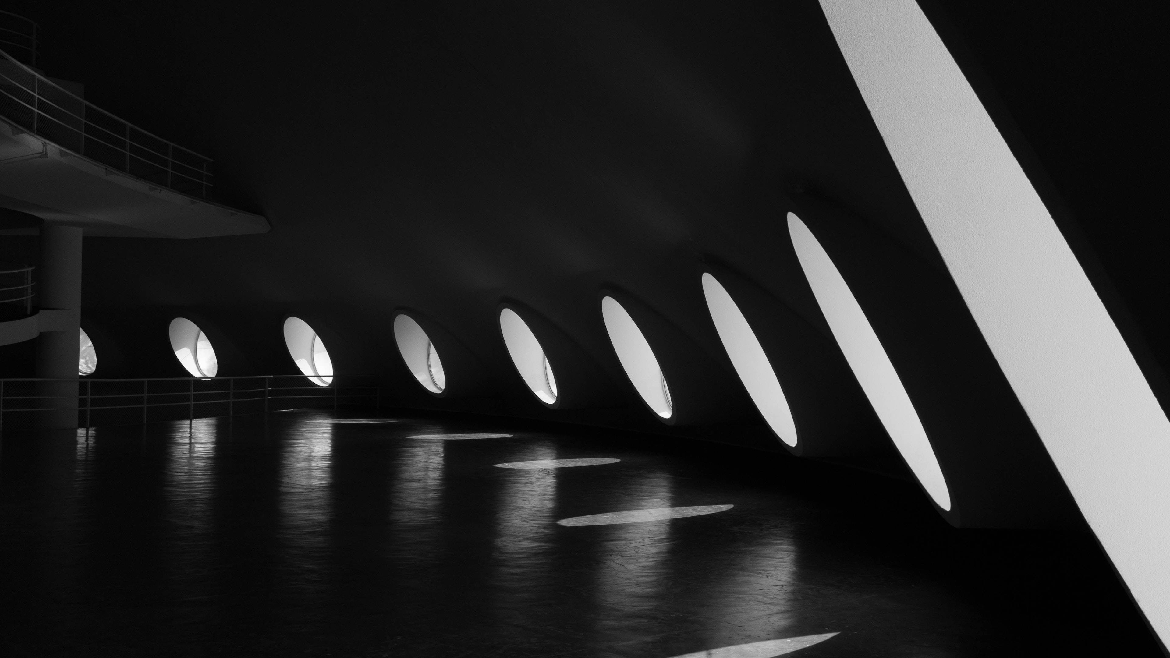 4K Architecture, round windows, curved walls, 4K Desktop Wallpaper