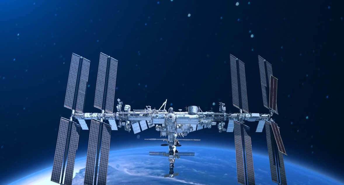 International Space Station, solar panels, Earth, SD Desktop Wallpaper