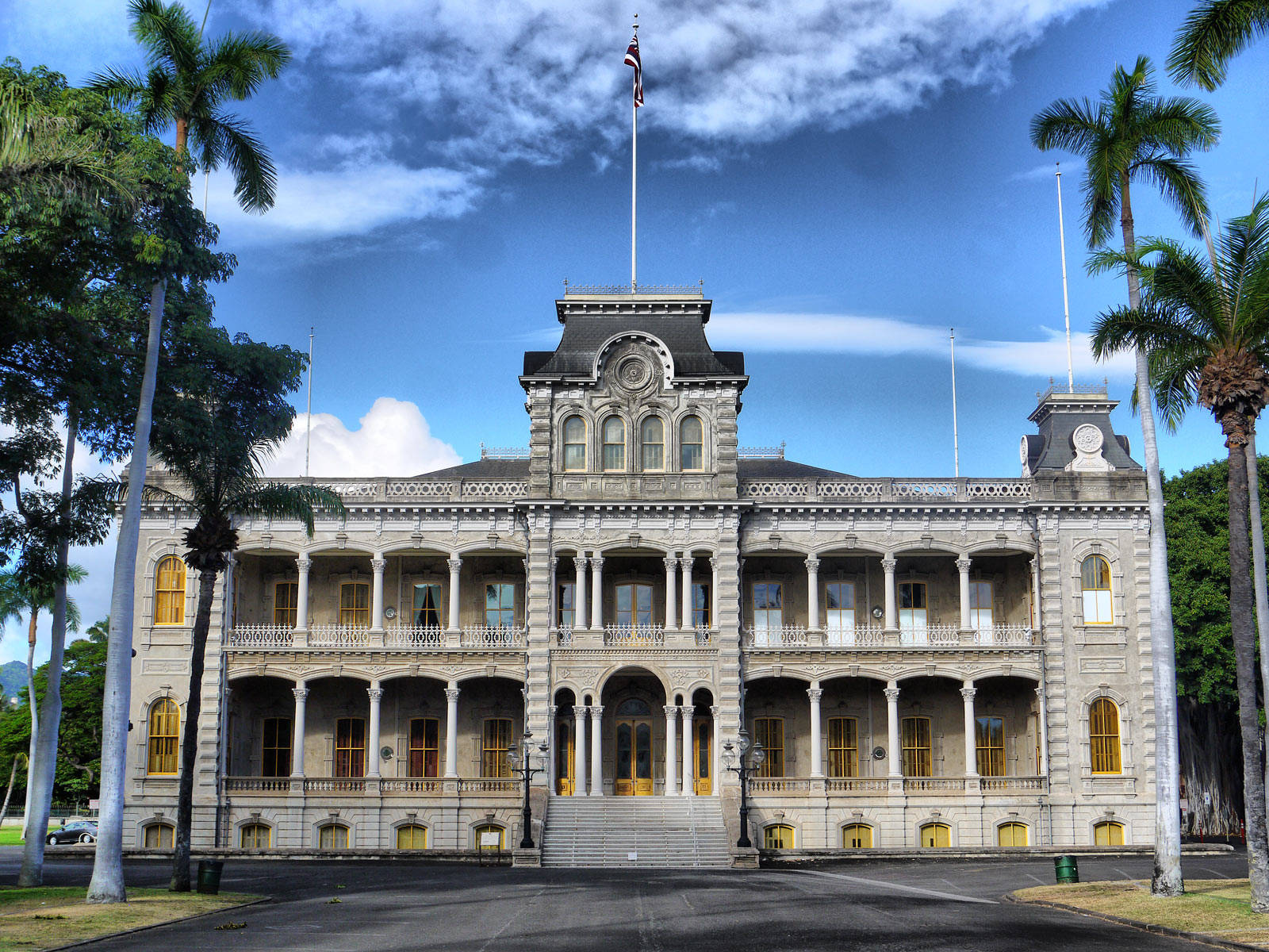 Iolani Palace, blue cloudy sky, historic stone palace, HD Desktop Wallpaper
