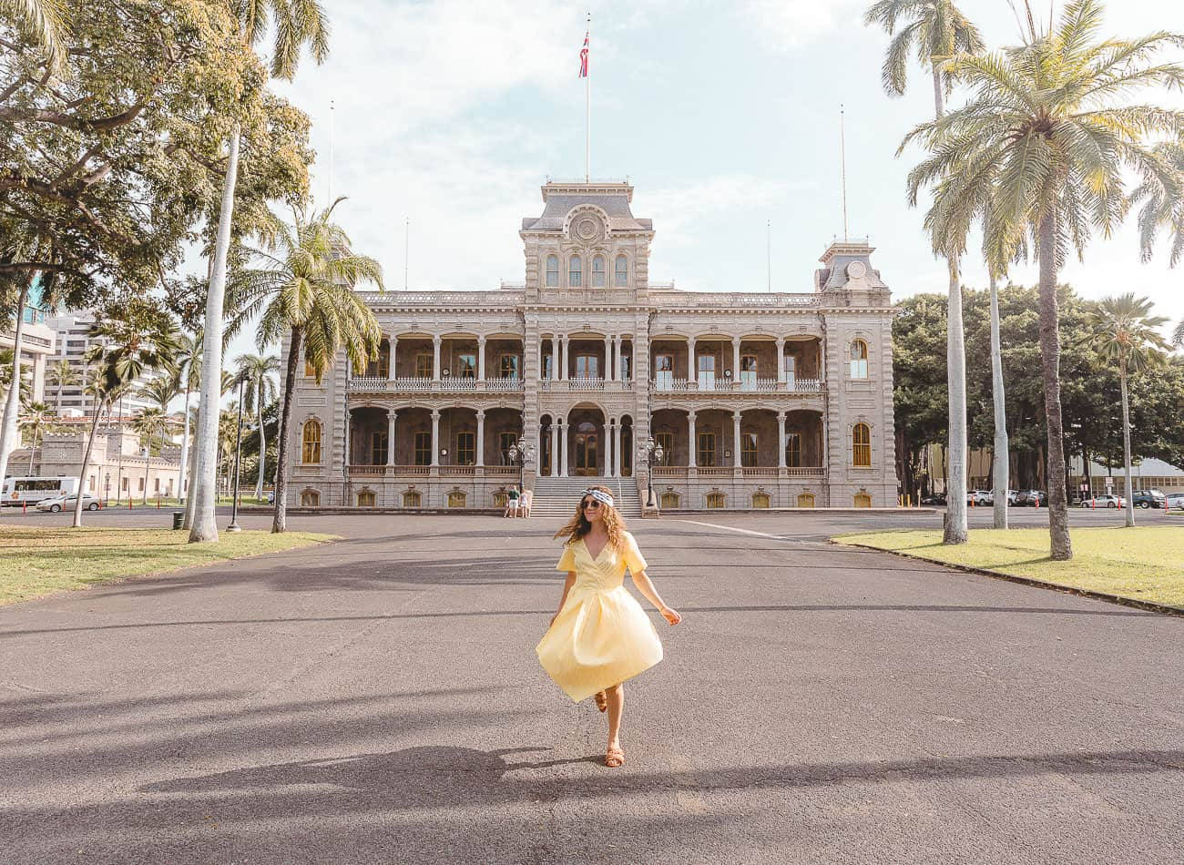 Iolani Palace, yellow dress, paved courtyard, HD Desktop Wallpaper
