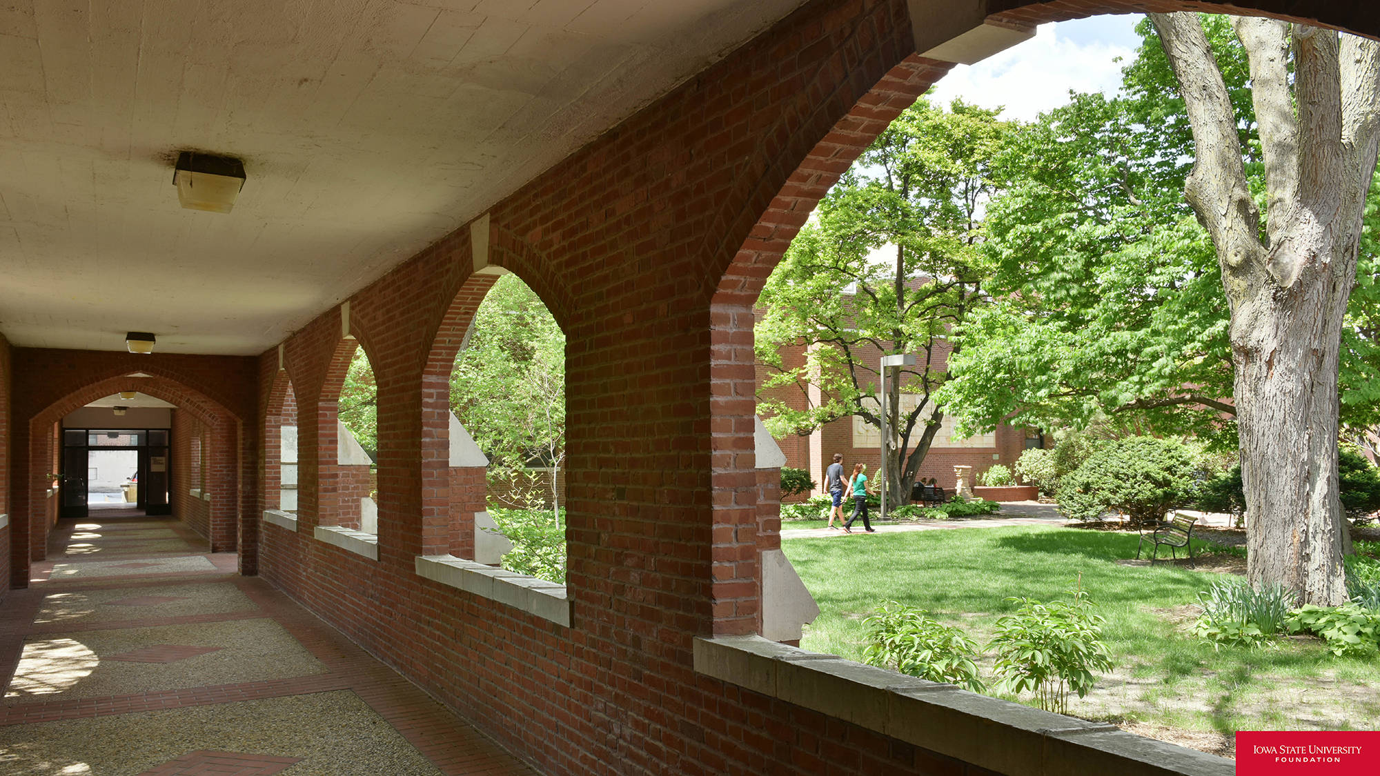 Iowa State University, brick corridor, sunlit, Full HD Desktop Wallpaper