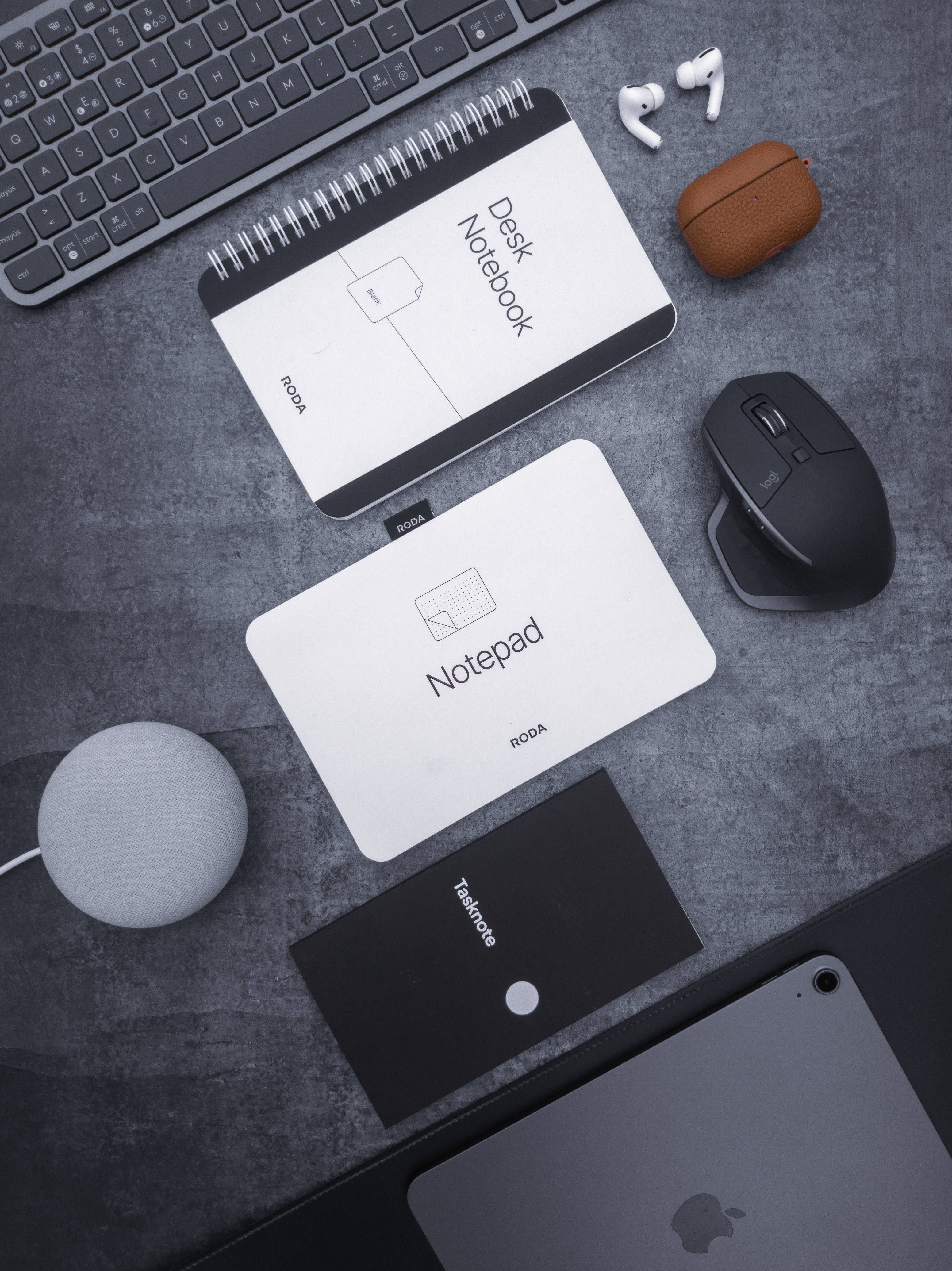 iPad Mini, keyboard, mouse, 4K Phone Wallpaper