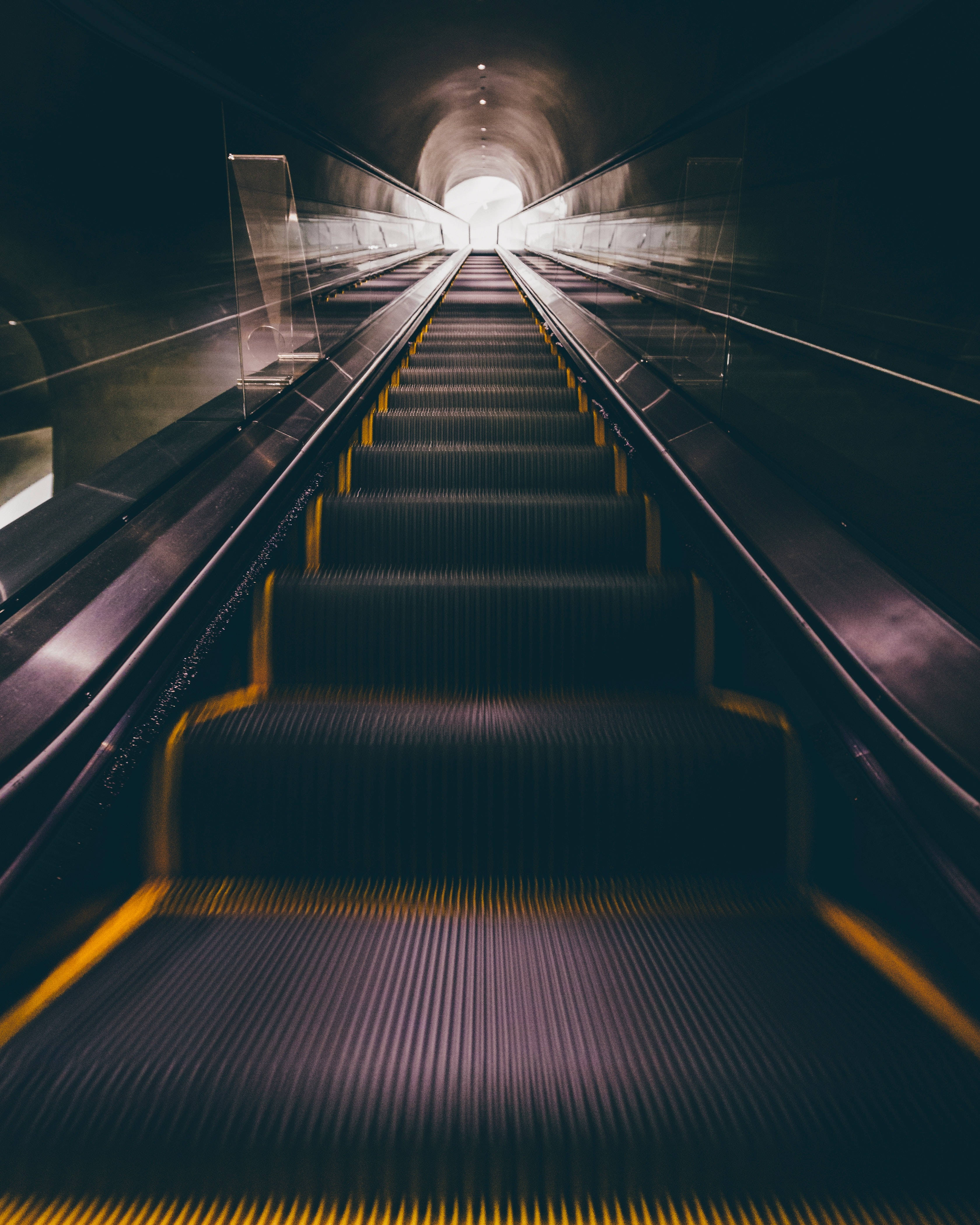 iPhone 11 Pro Max, 4K, escalator, 4K Phone Wallpaper