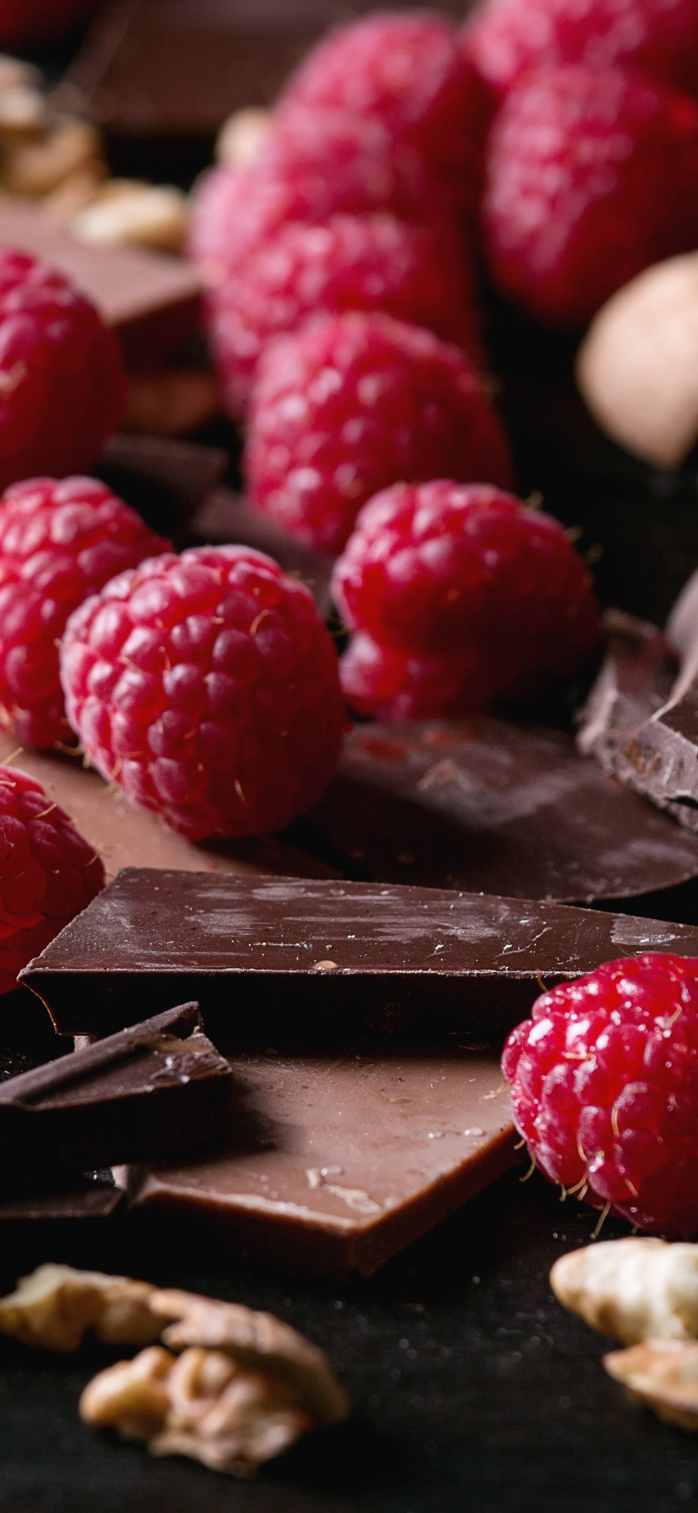 iPhone 13 Pro, dark chocolate, raspberries, 2K Phone Wallpaper