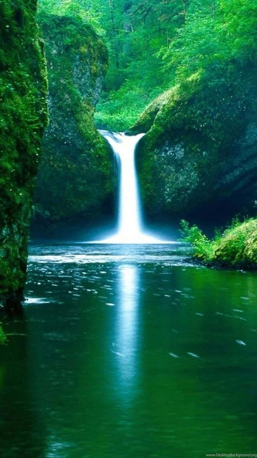 iPhone 7 Plus, mossy green, waterfall, HD Phone Wallpaper