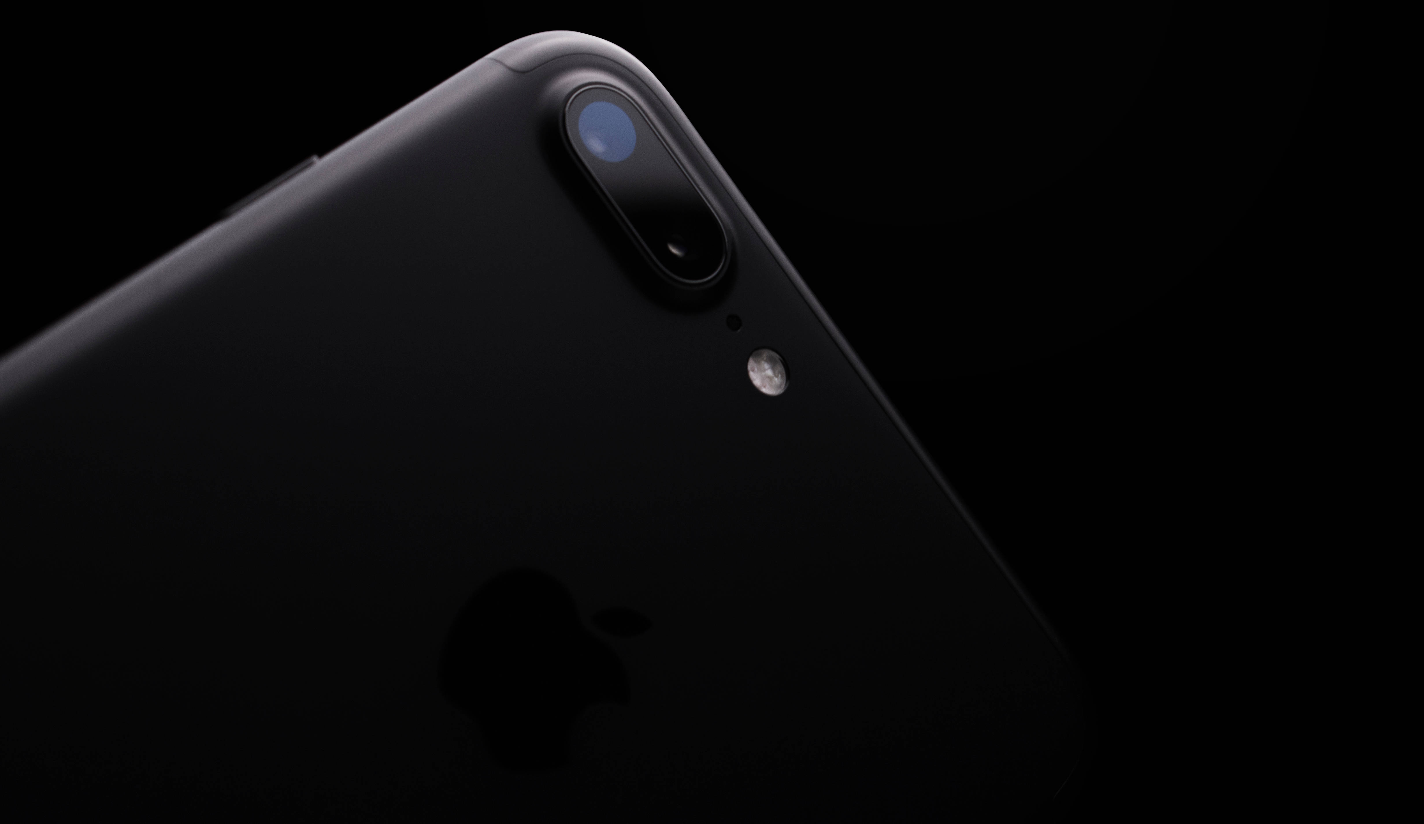 iPhone 8, dual camera lens, flash, 4K Desktop Wallpaper