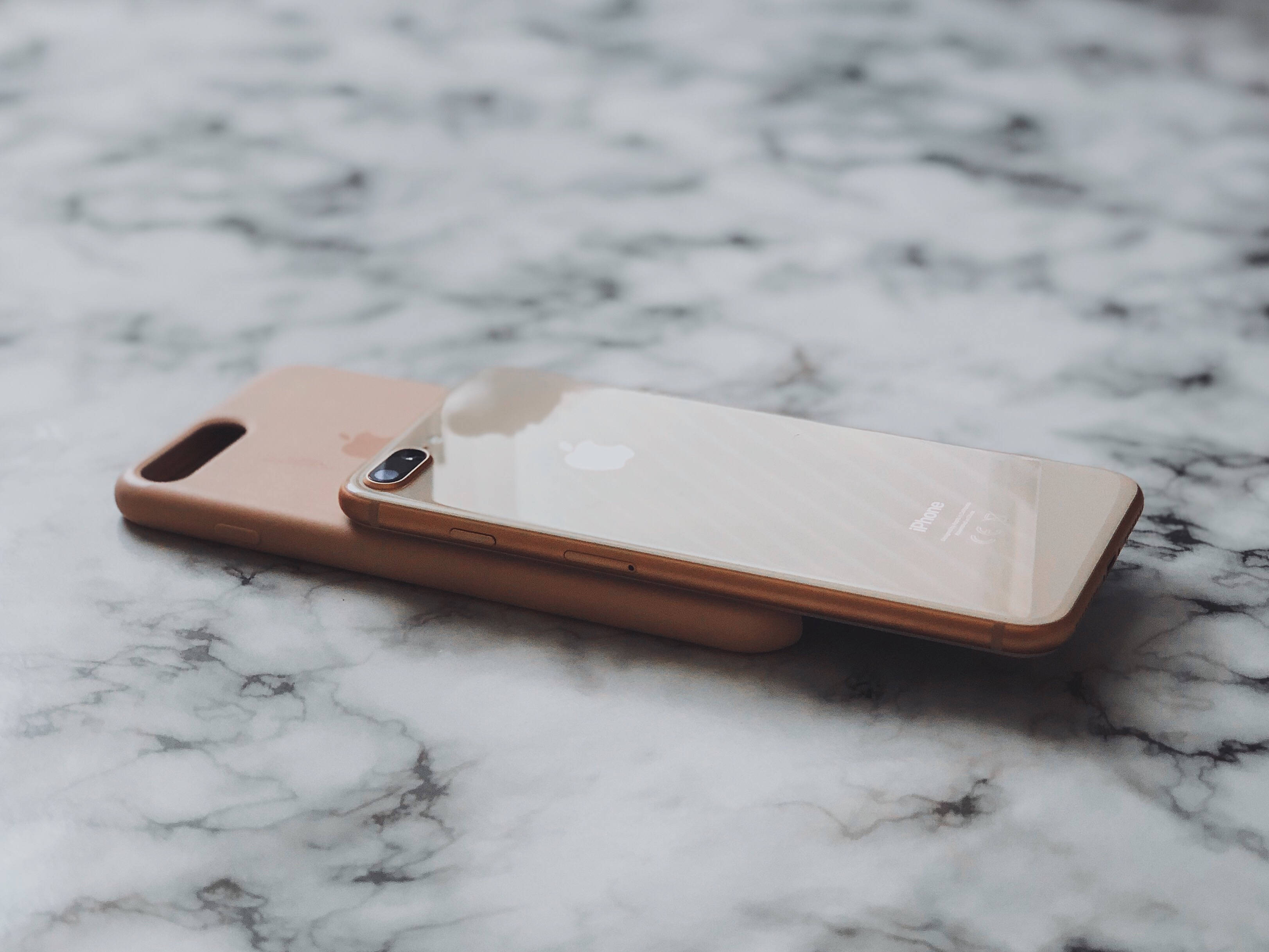 iPhone 8, rose gold, white marble, 2K Desktop Wallpaper