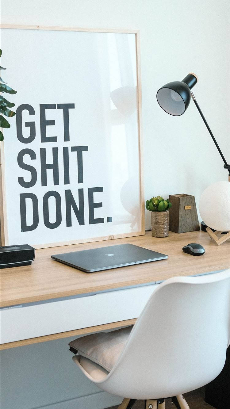 minimalist, home office desk, laptop, HD Phone Wallpaper
