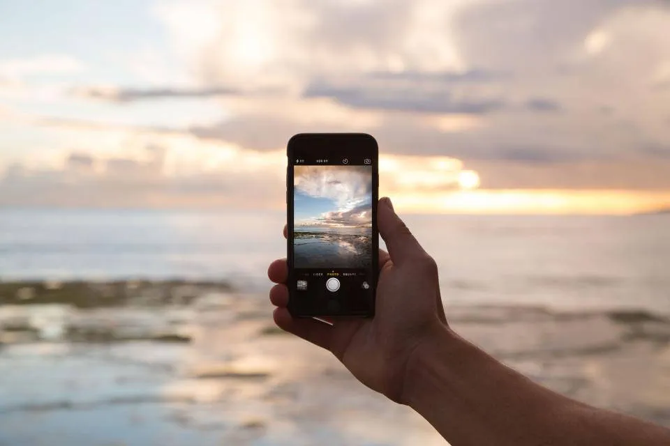 iPhone Live Wallpapers