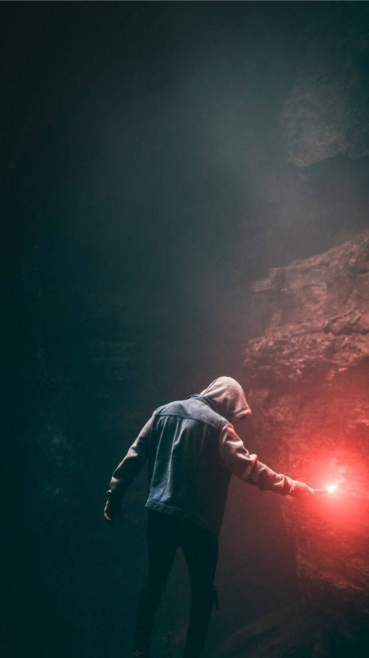 iPhone Live, hooded figure, red flashlight, HD Phone Wallpaper