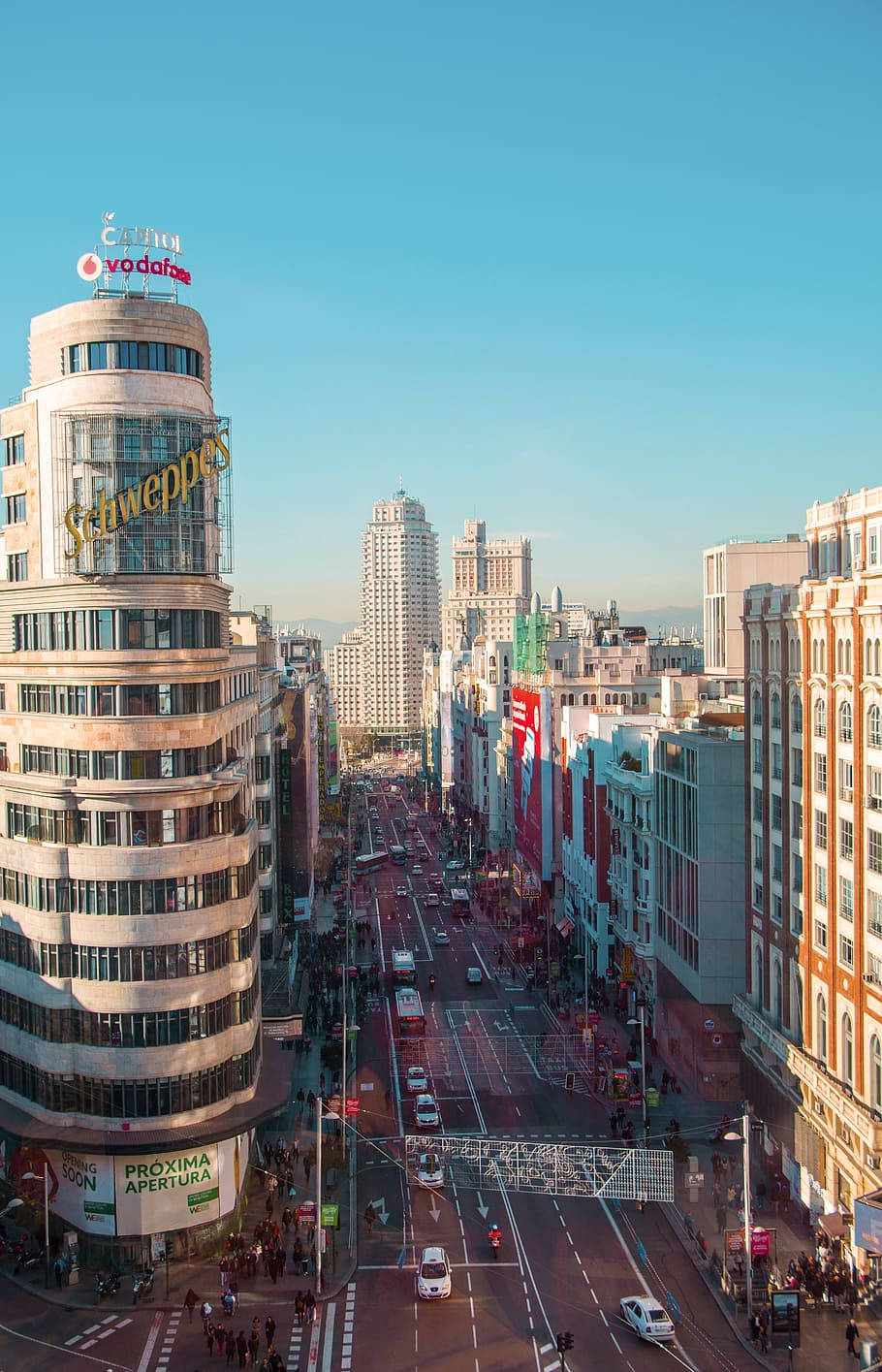 iPhone, bustling city street, tall buildings, HD Phone Wallpaper