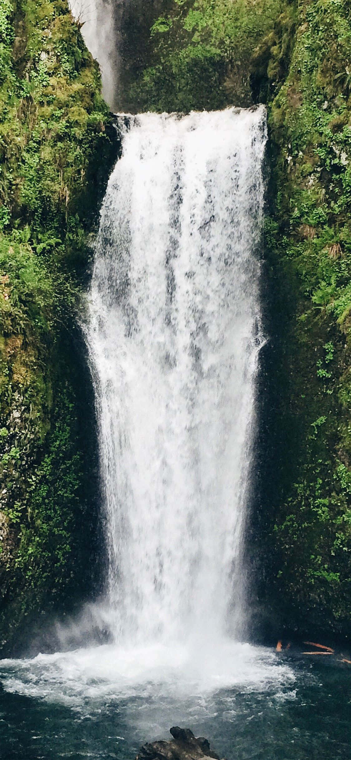 iPhone Waterfall, mossy cliffs, deep pool, Full HD Phone Wallpaper