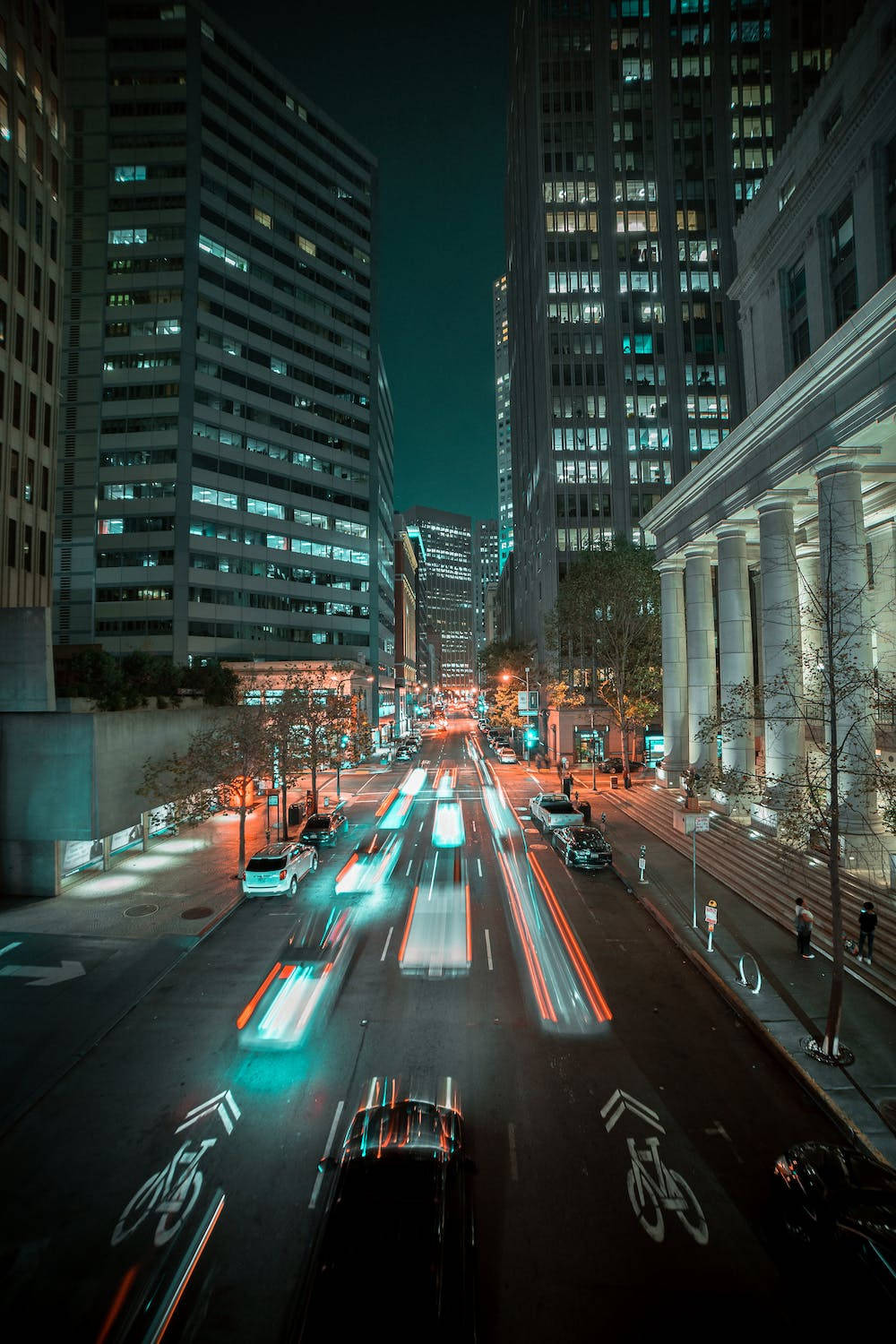 neon light, traffic, towering urban canyon, HD Phone Wallpaper