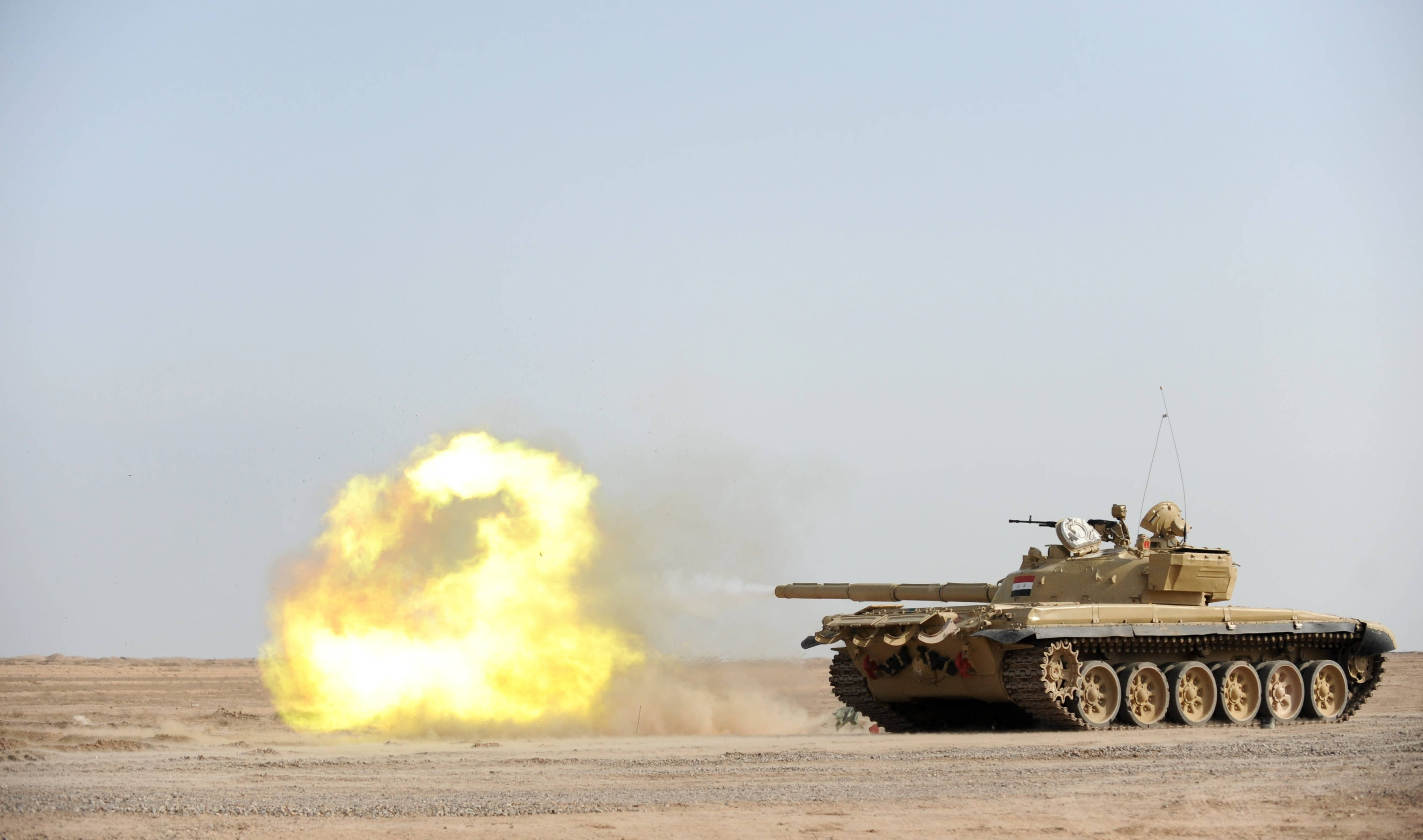 Iraq T-72, T-72, desert tank, 4K Desktop Wallpaper