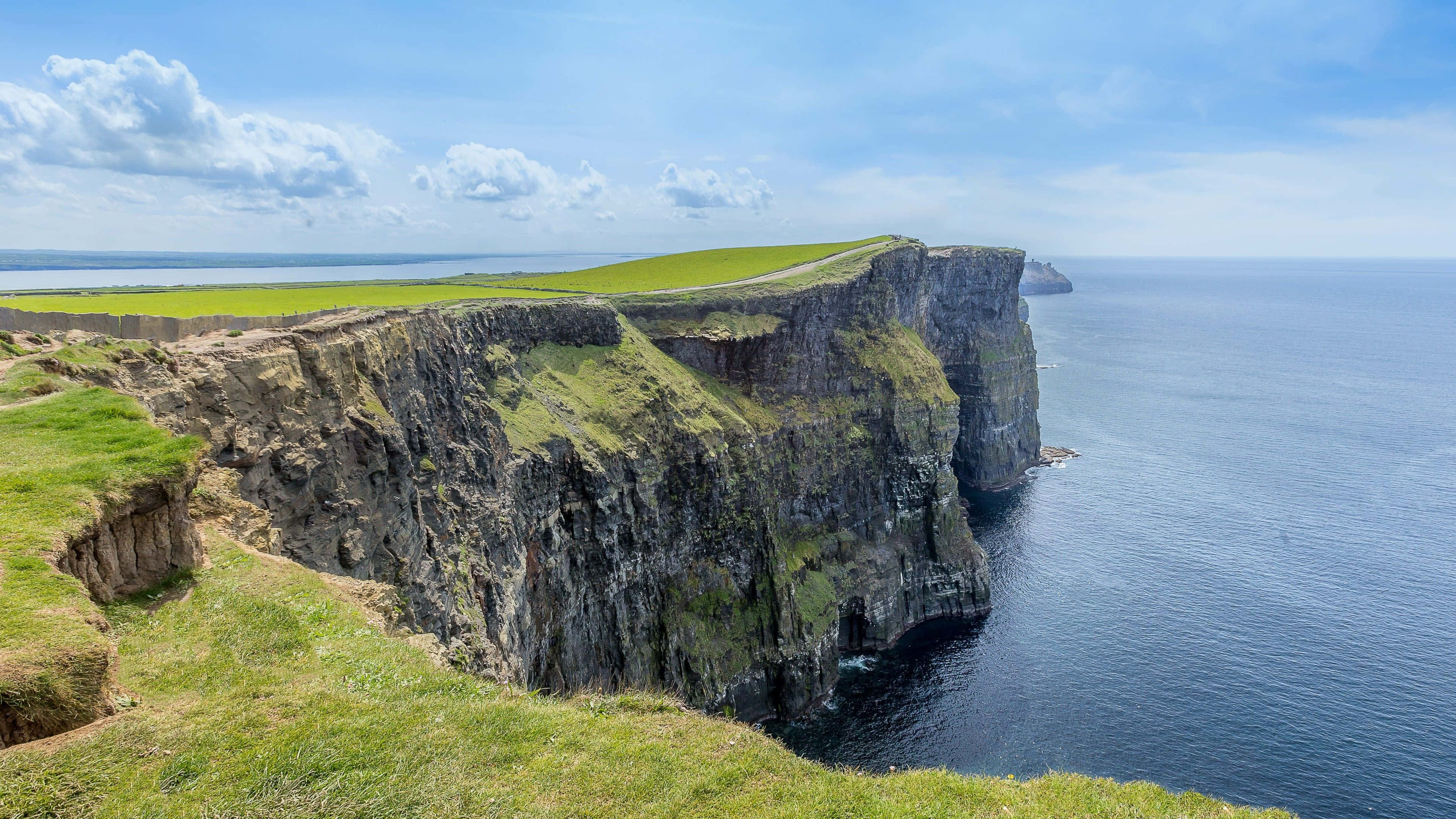 Ireland Desktop, grassy cliff, deep blue ocean, 4K Desktop Wallpaper