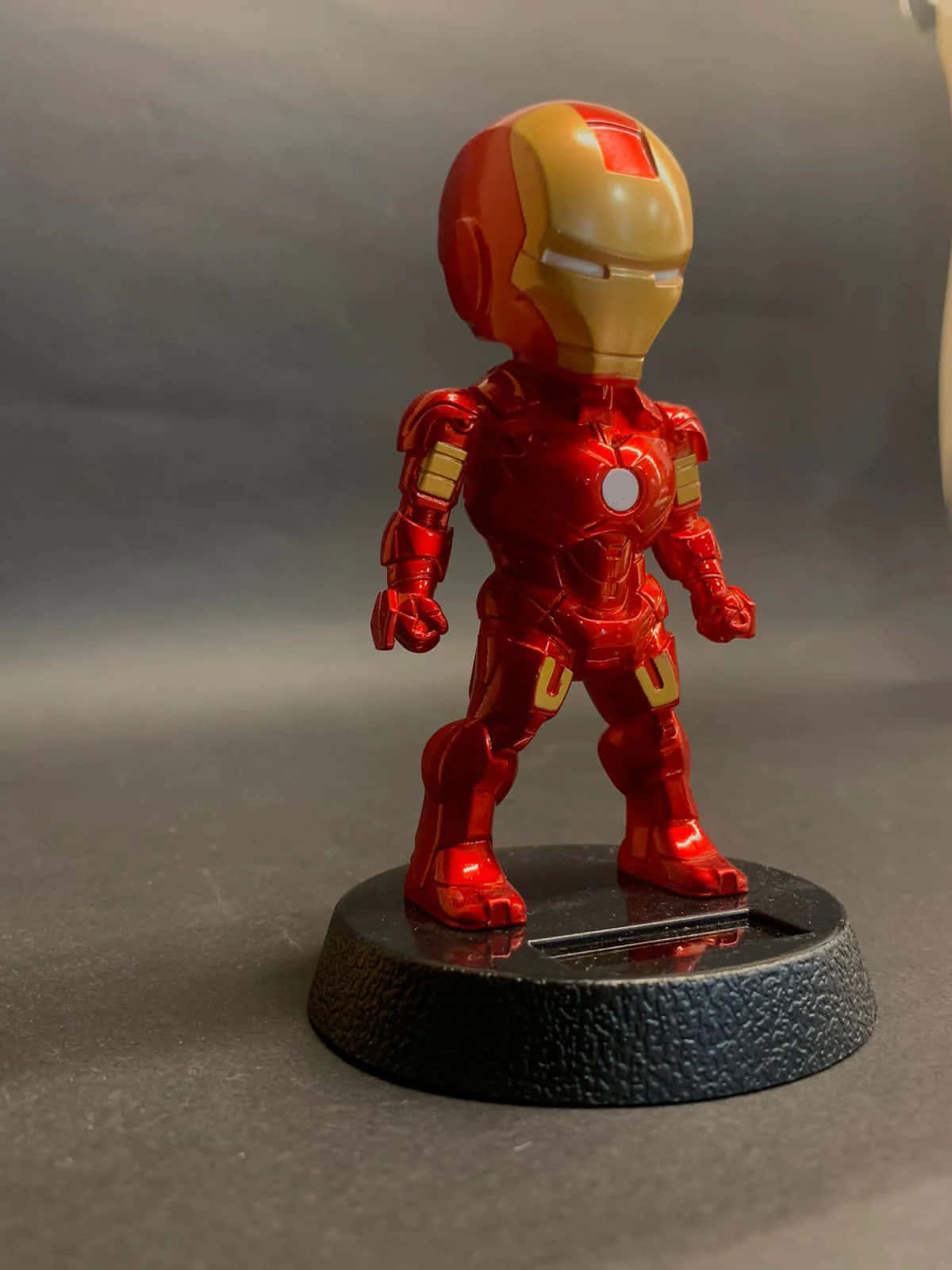 Iron Man, shiny red and gold, figurine, HD Phone Wallpaper