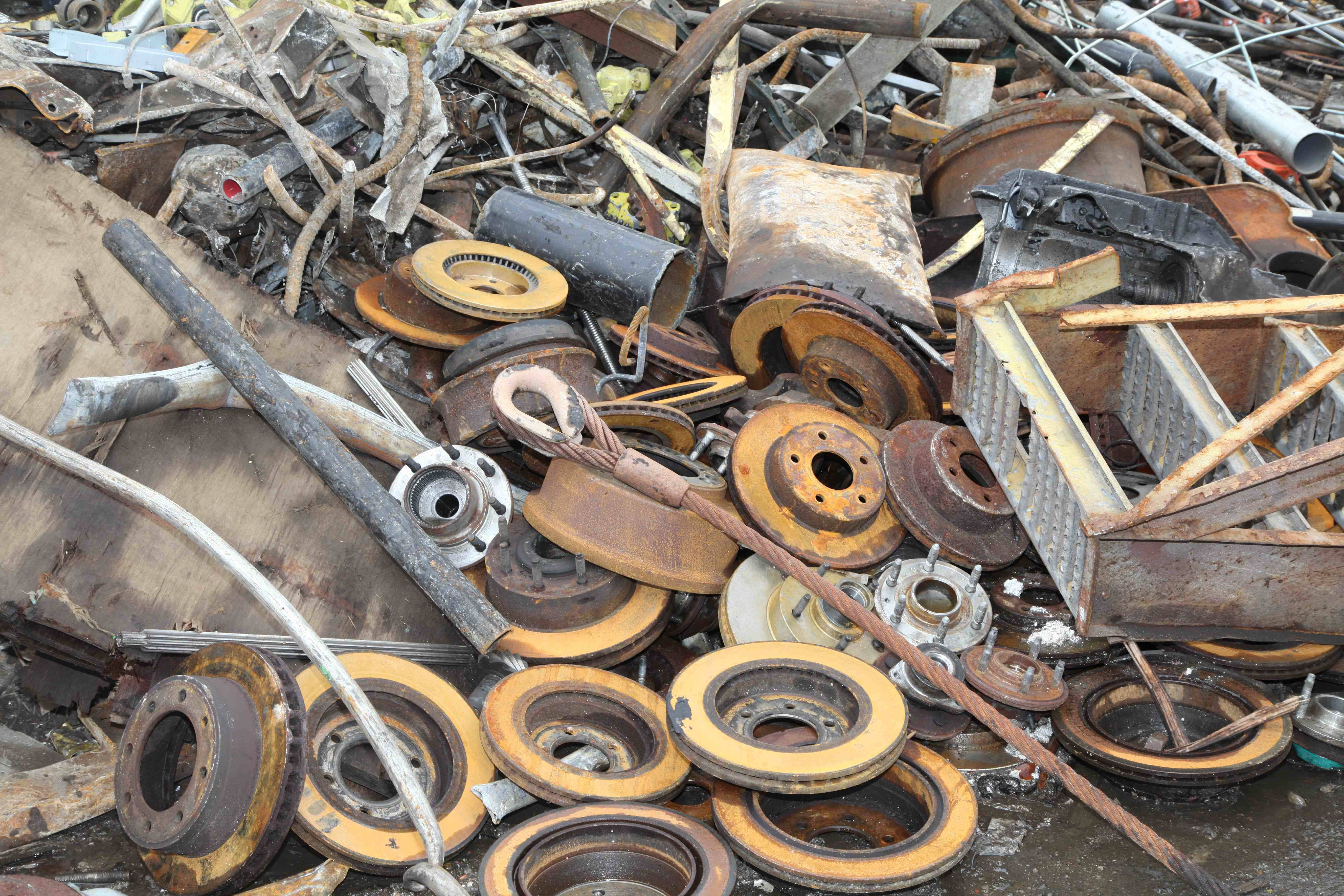 iron metal scraps, junkyard, rusted metal parts, 5K Desktop Wallpaper