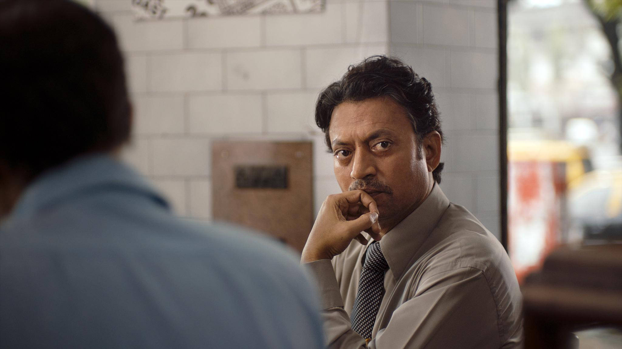 Irrfan Khan, lunchbox, cafe, Full HD Desktop Wallpaper