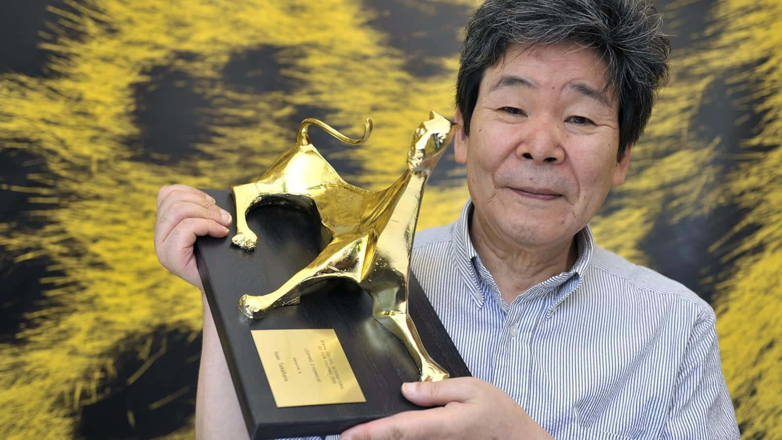 Isao Takahata, golden lion trophy, vibrant yellow and black abstract background, HD Desktop Wallpaper