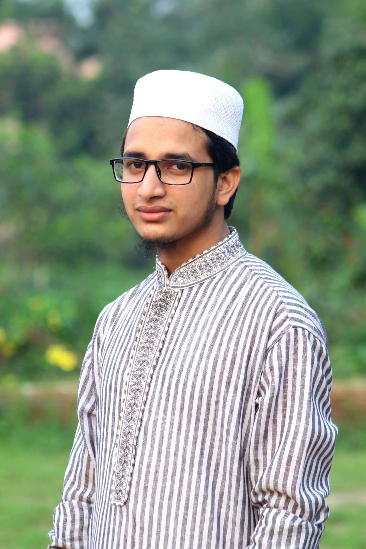 Islamic Boy, white cap, striped shirt, Full HD Phone Wallpaper