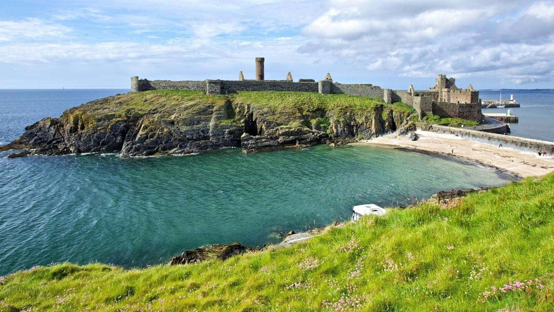 Isle Of Mann, ancient stone castle, rugged cliff, Full HD Desktop Wallpaper