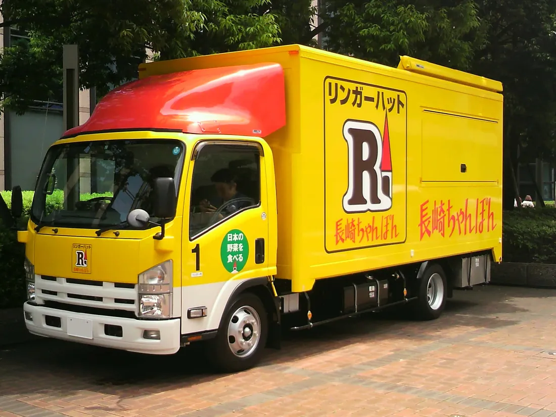 Isuzu Elf