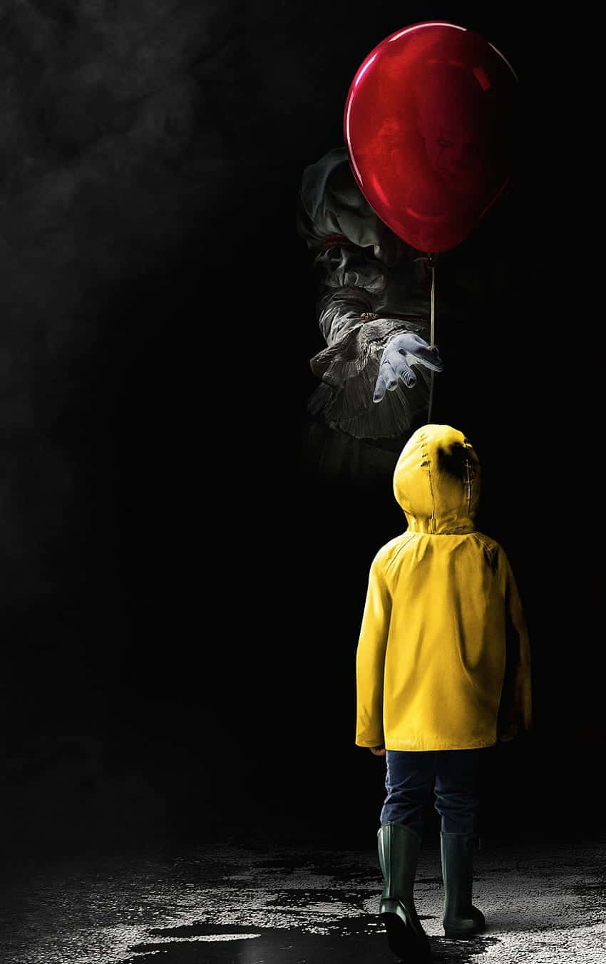 It 2017, yellow raincoat, menacing clown, HD Phone Wallpaper