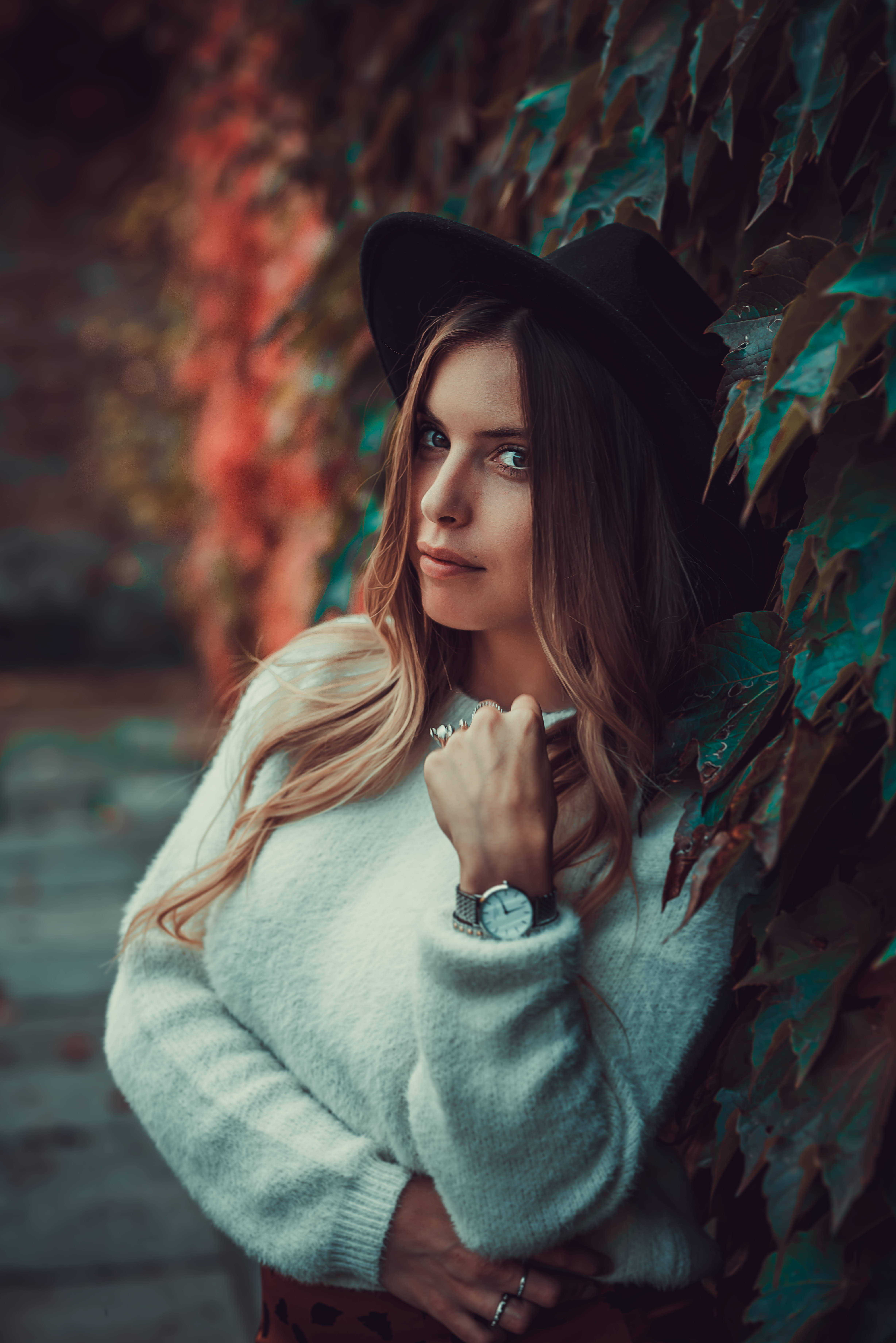 Italian Girl, wall of leaves, autumn leaves, 5K Phone Wallpaper